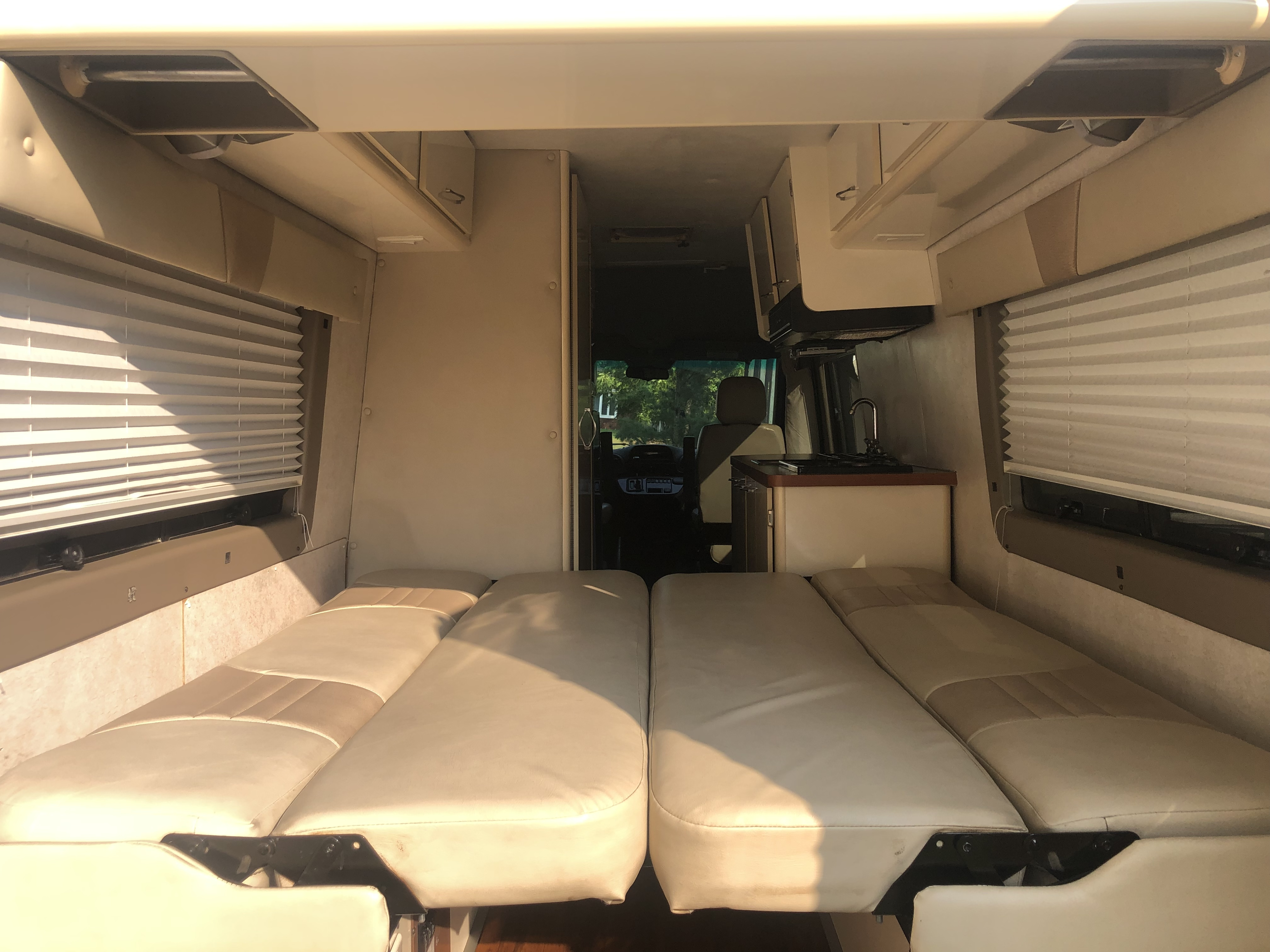 Class B RV Rental 