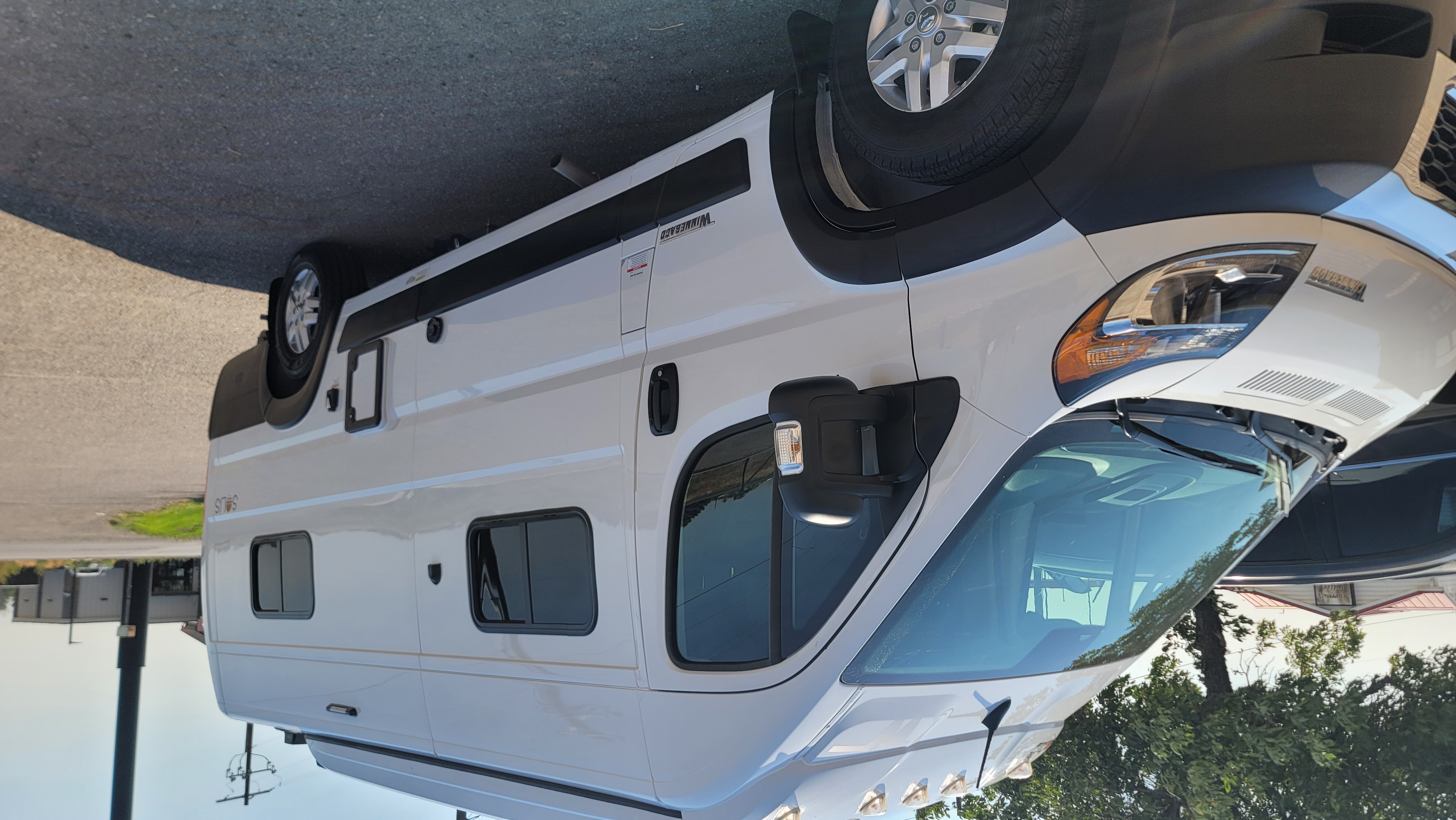 Fully Furnished AMAZING 2023 Winnebago Solis 59PX