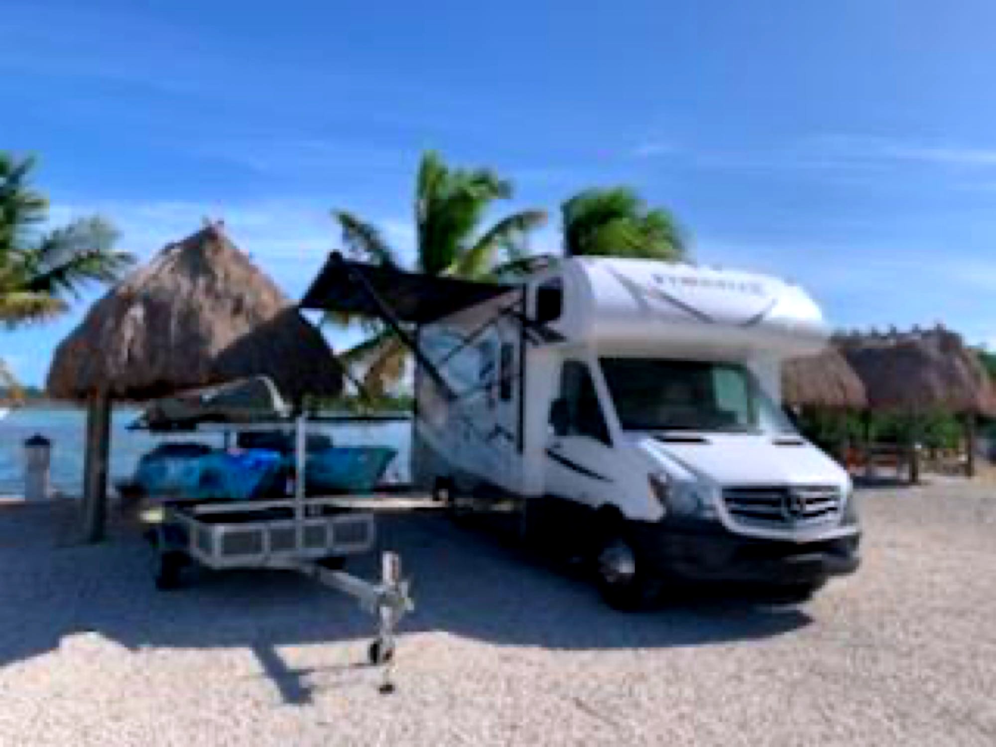 The Boondocking Adventure chaser  - has unlimited Generator usage!!