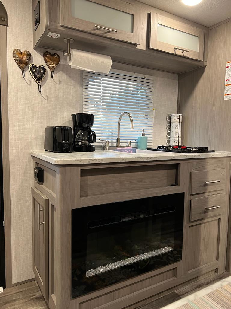 Travel trailer RV Rental 