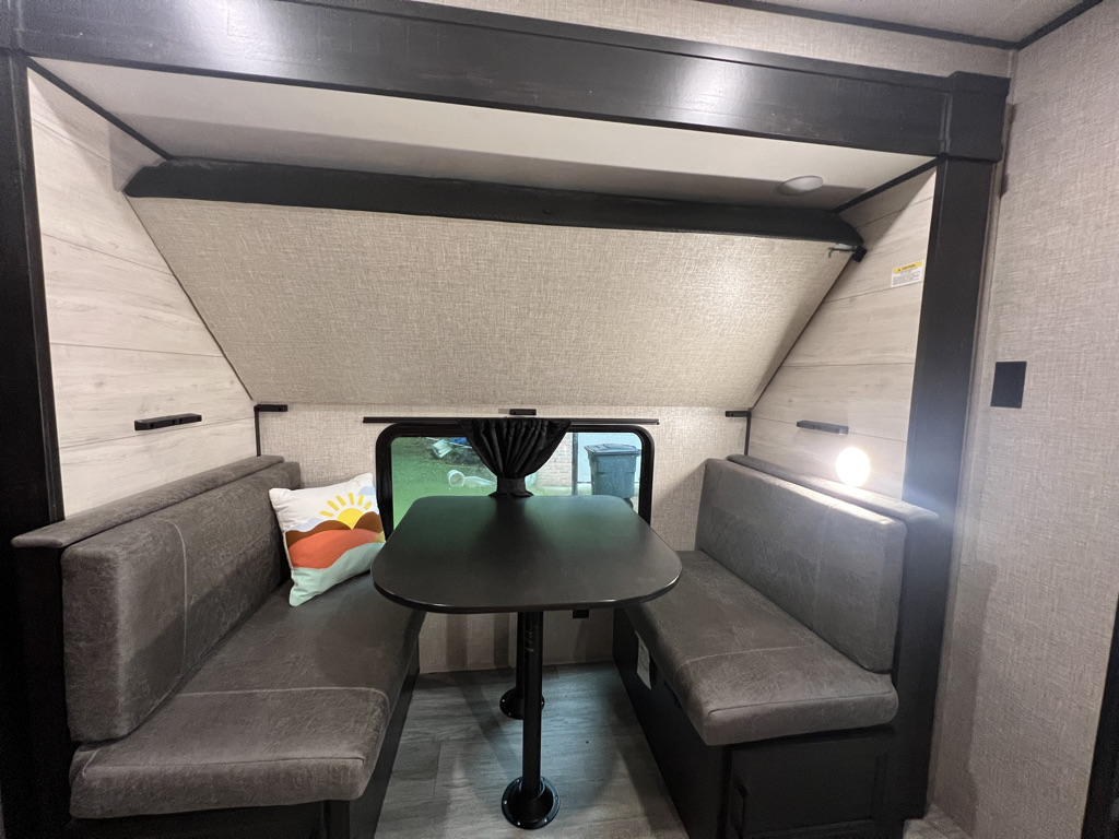 Travel trailer RV Rental 