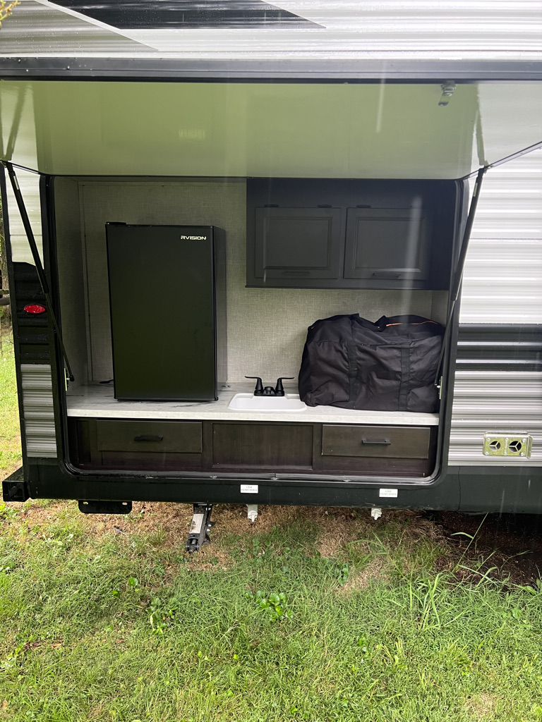 Travel trailer RV Rental 