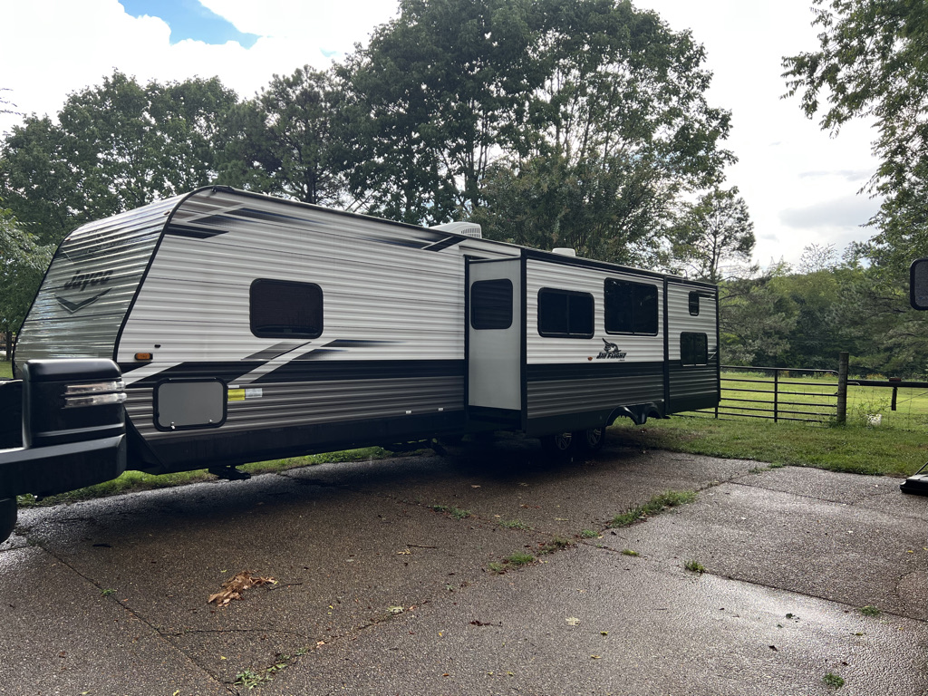 Travel trailer RV Rental 