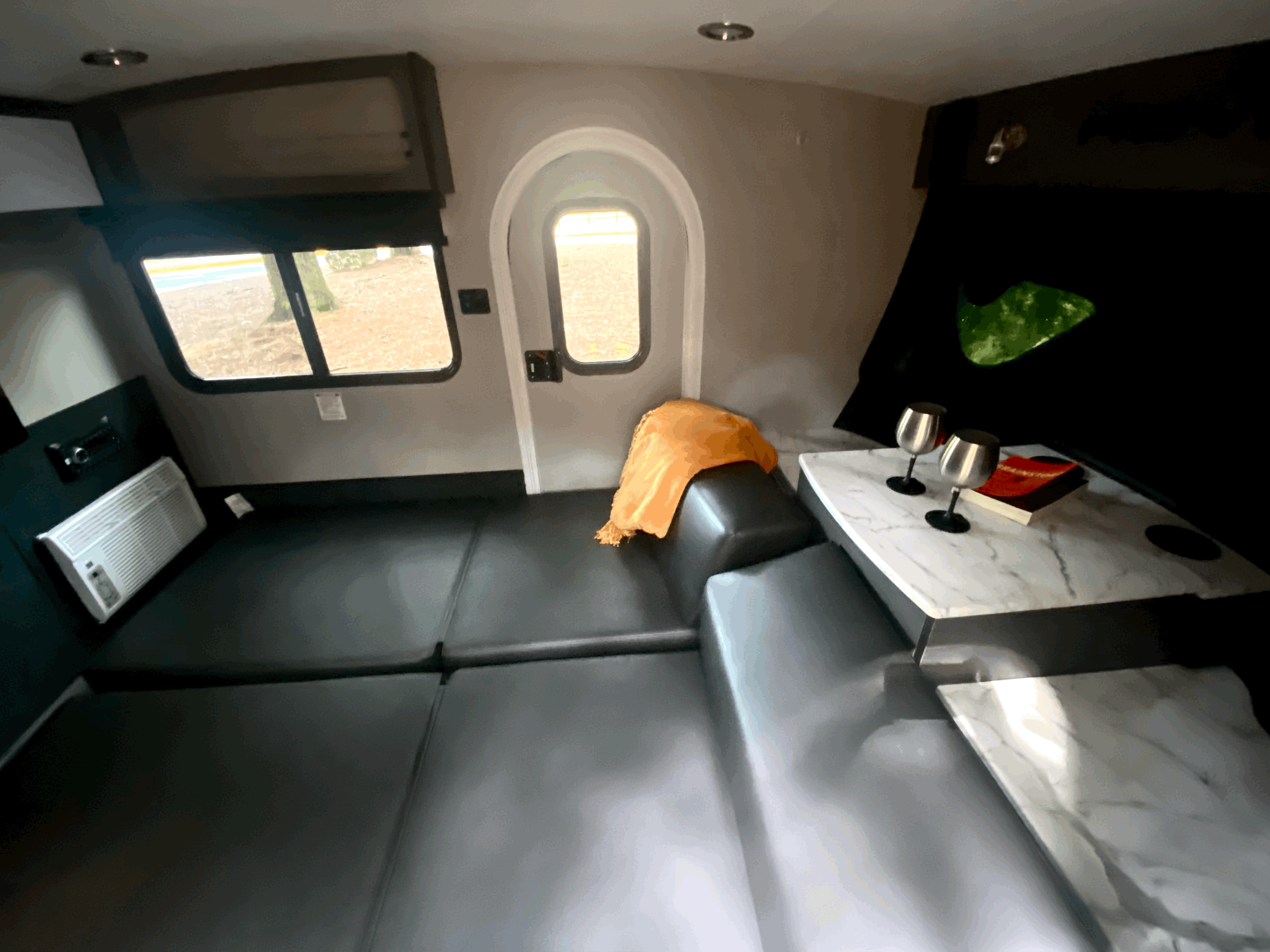 Travel trailer RV Rental 