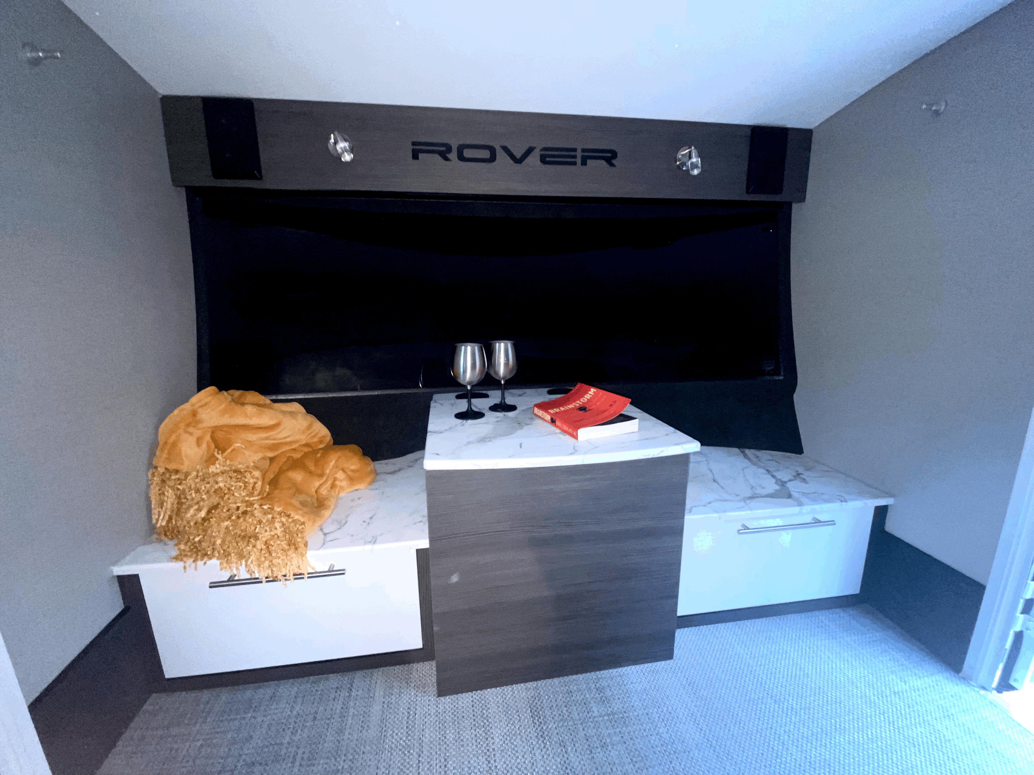 Travel trailer RV Rental 