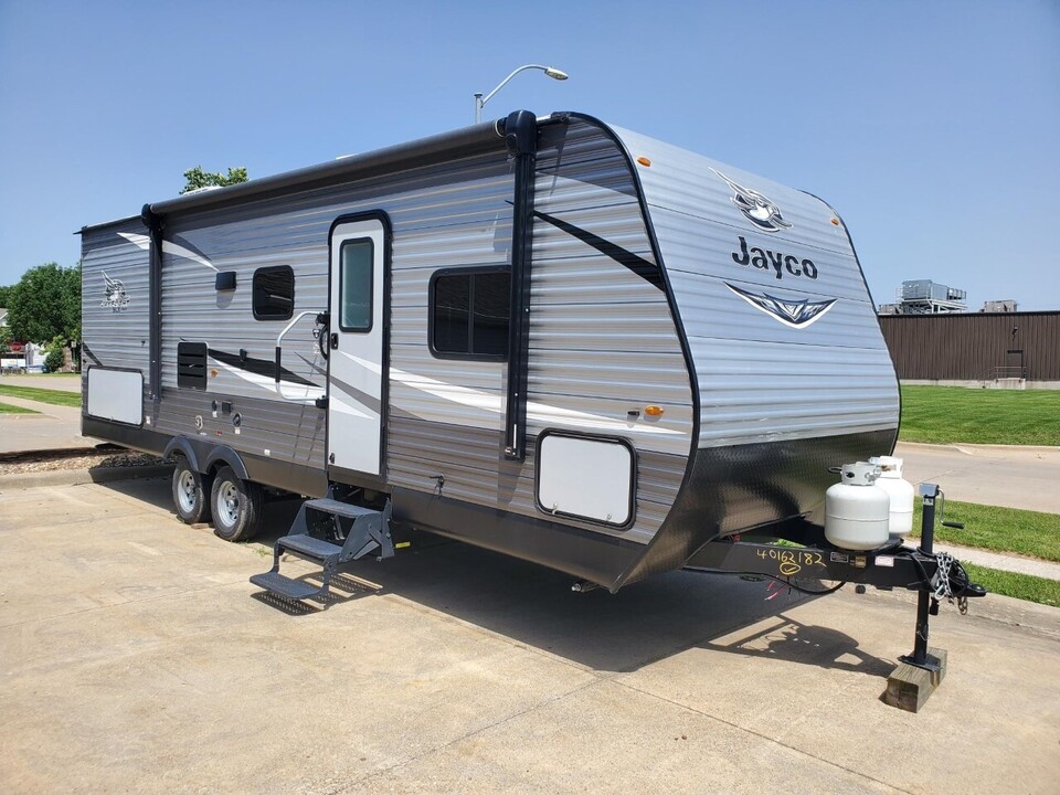ファンバス モガリ JCS 2020 Jayco Jay Flight SLX Travel trailer Rental in Canton, OH