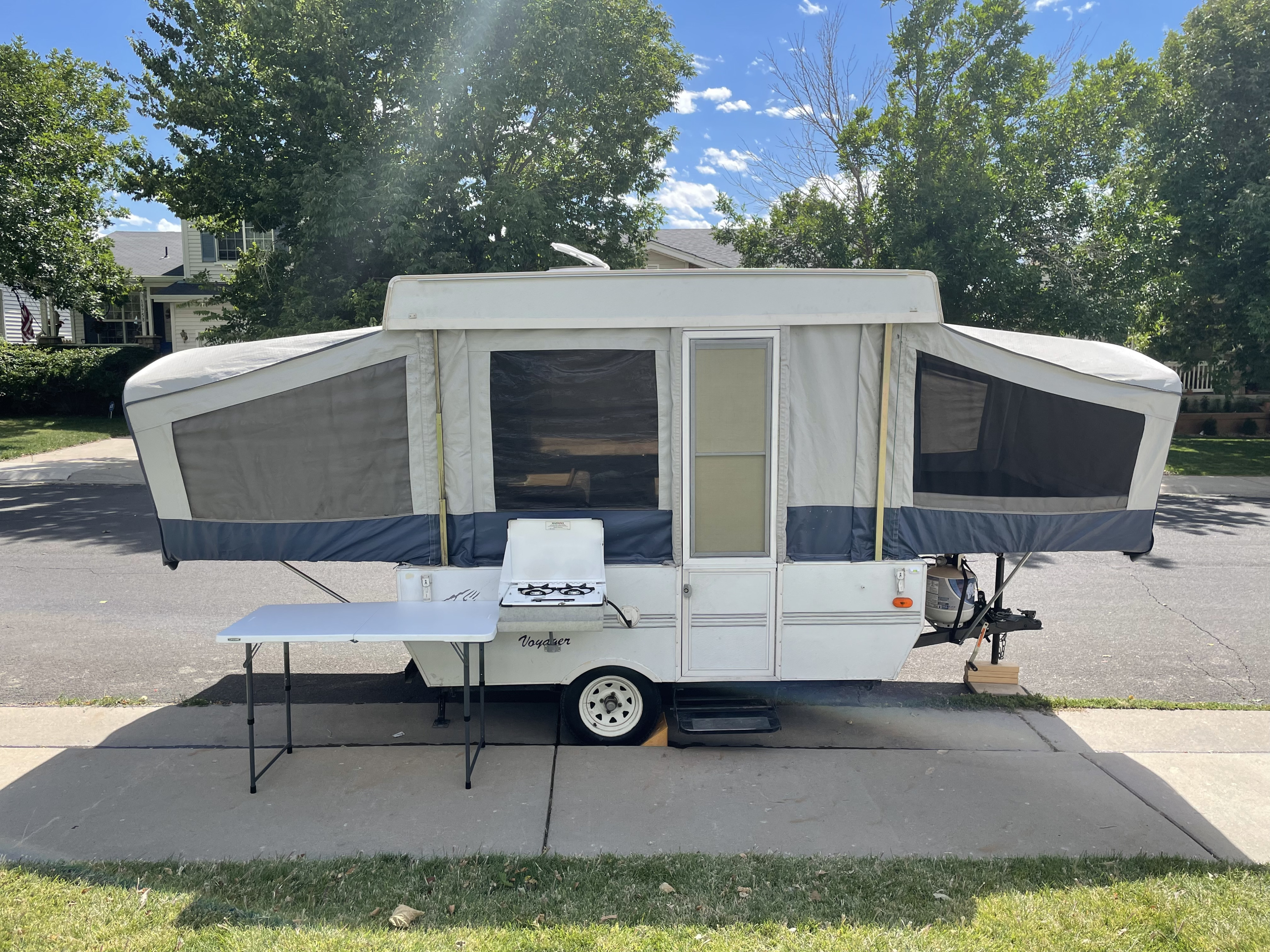 Folding trailer RV Rental 