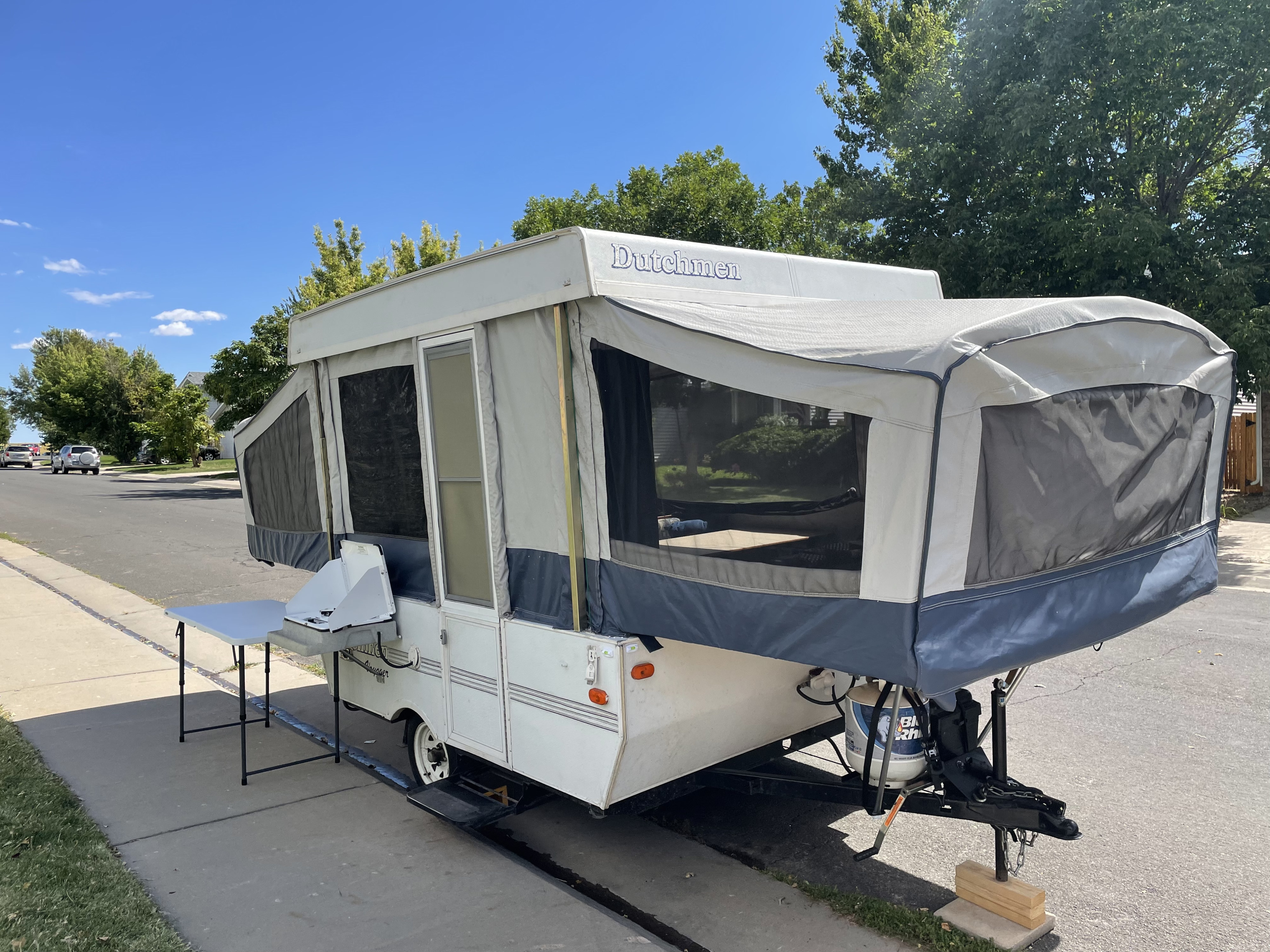 Folding trailer RV Rental 