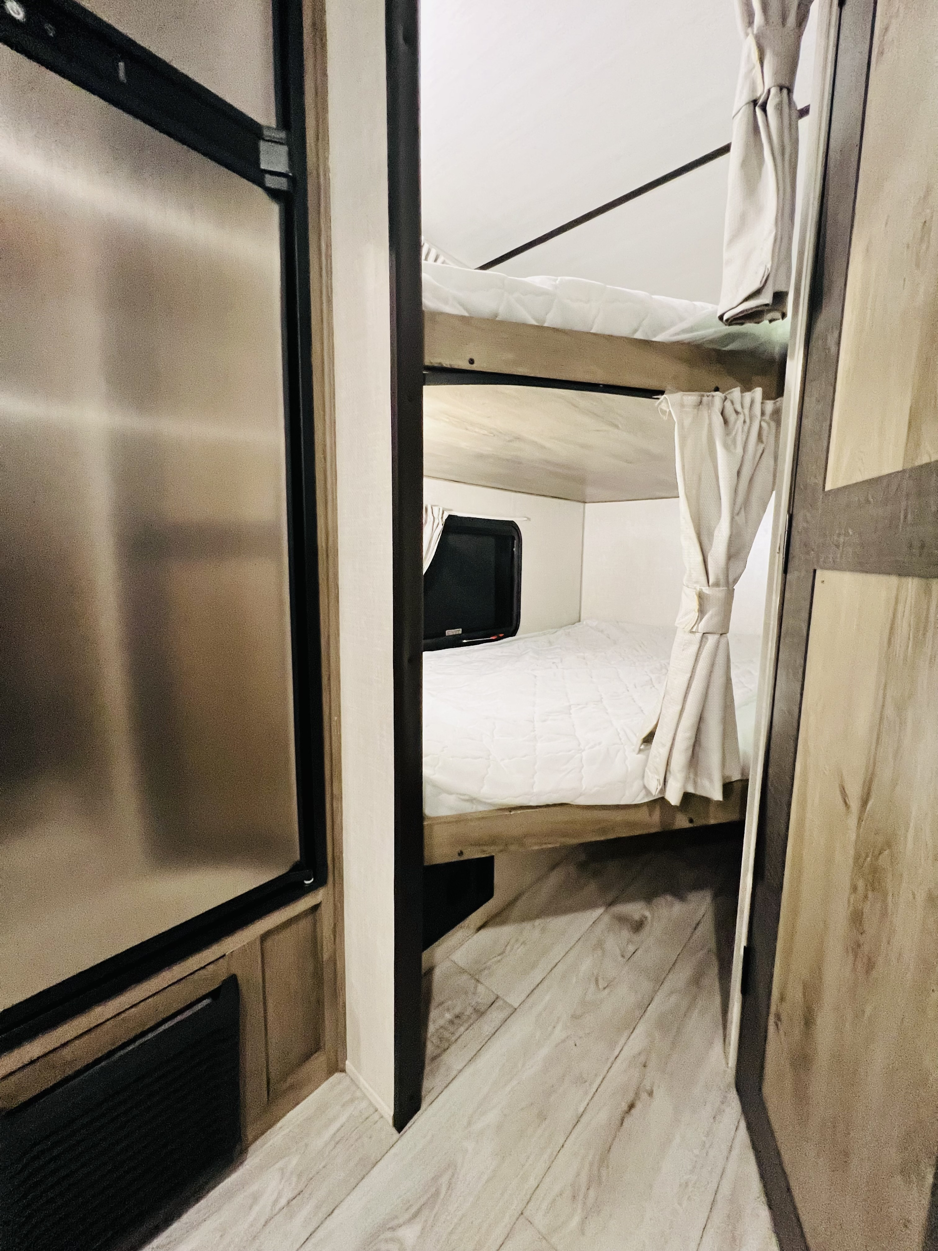 Bunkbed will come with mattress protector only if no bedding add-on is selected. . Forest River Surveyor Legend 2022