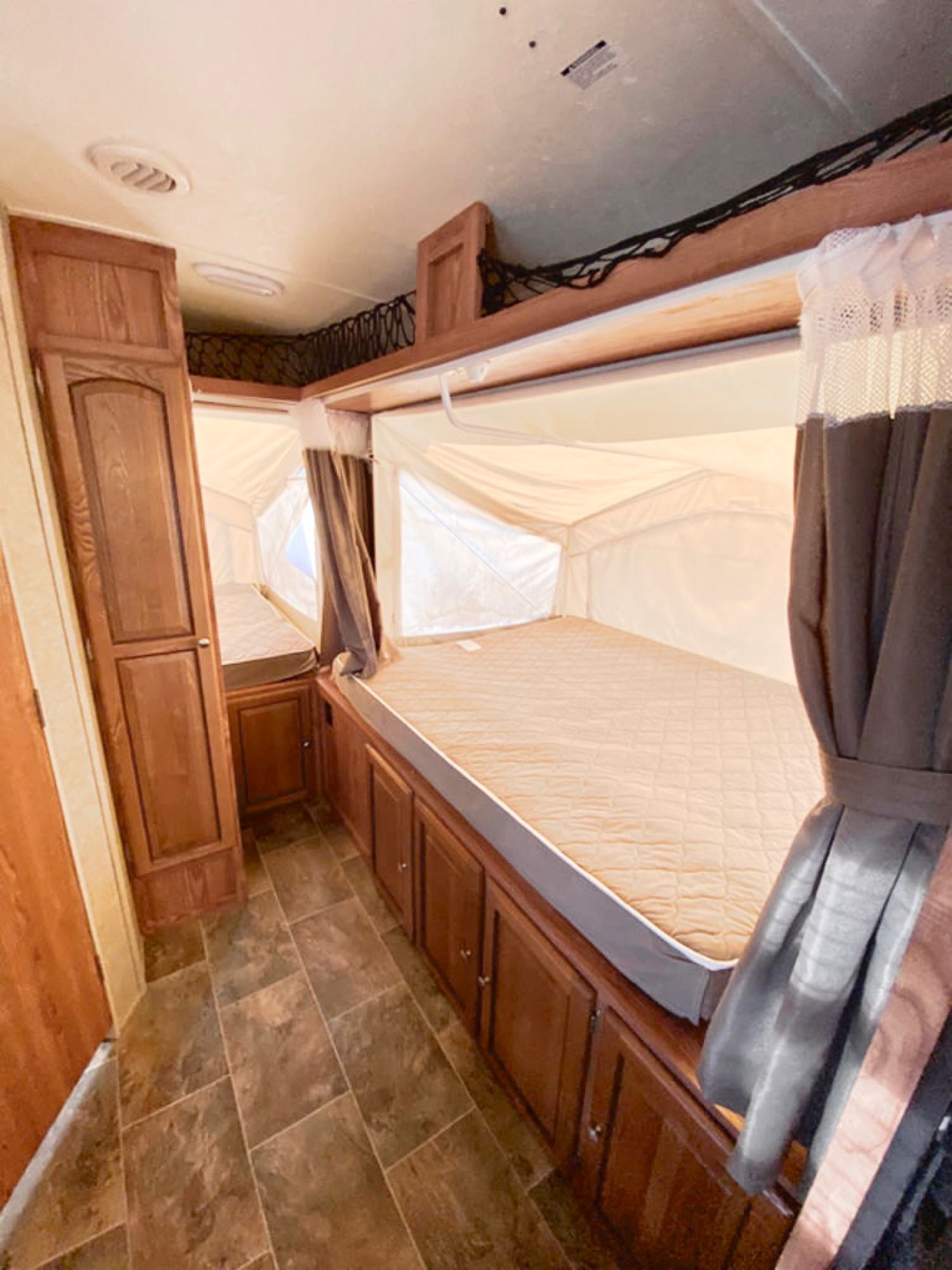 Travel trailer RV Rental 