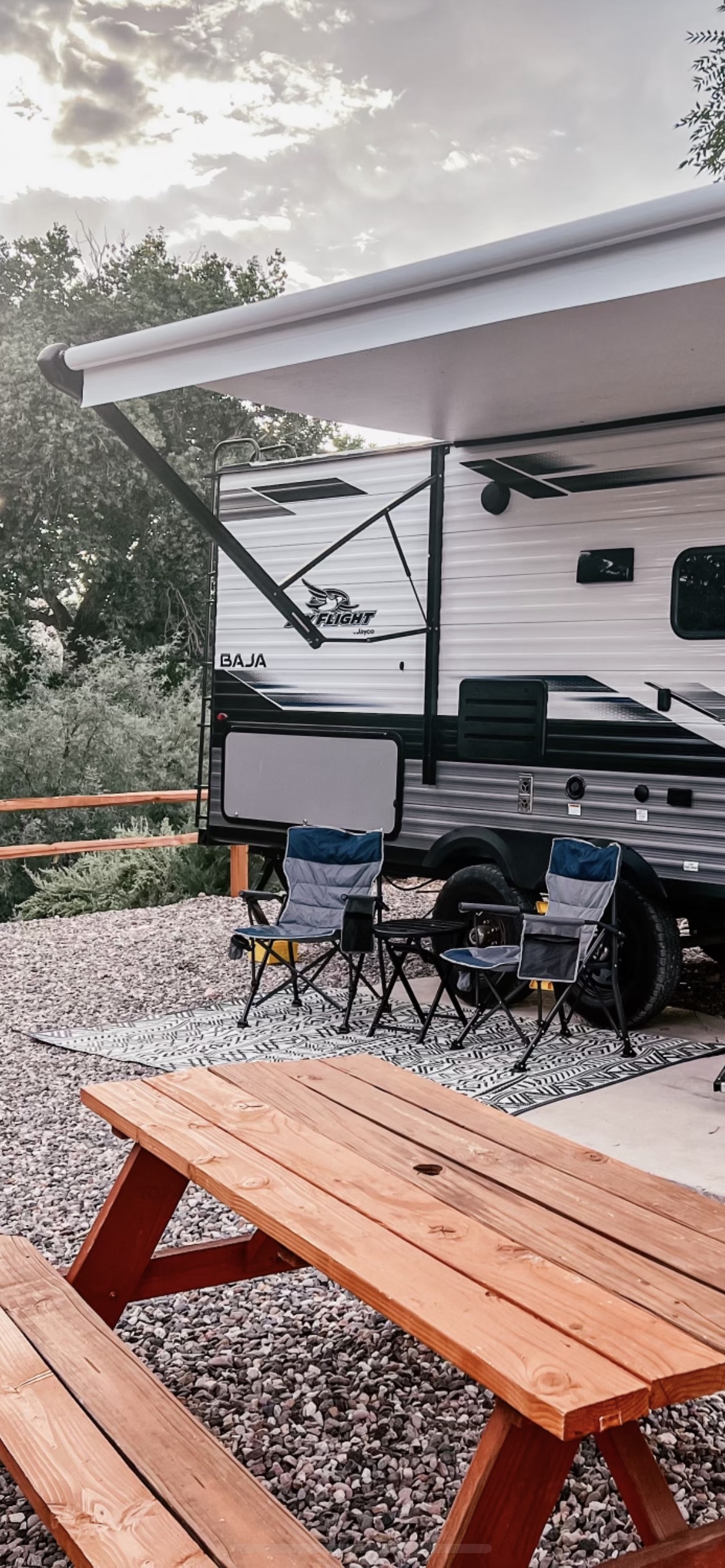 EVERYTHING INCLUDED! BEST VALUE! FAMILY AND PET FRIENDLY!