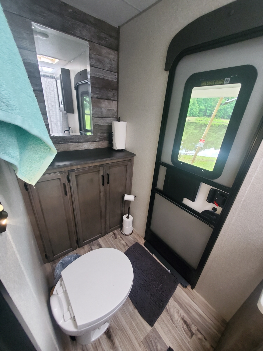 Travel trailer RV Rental 