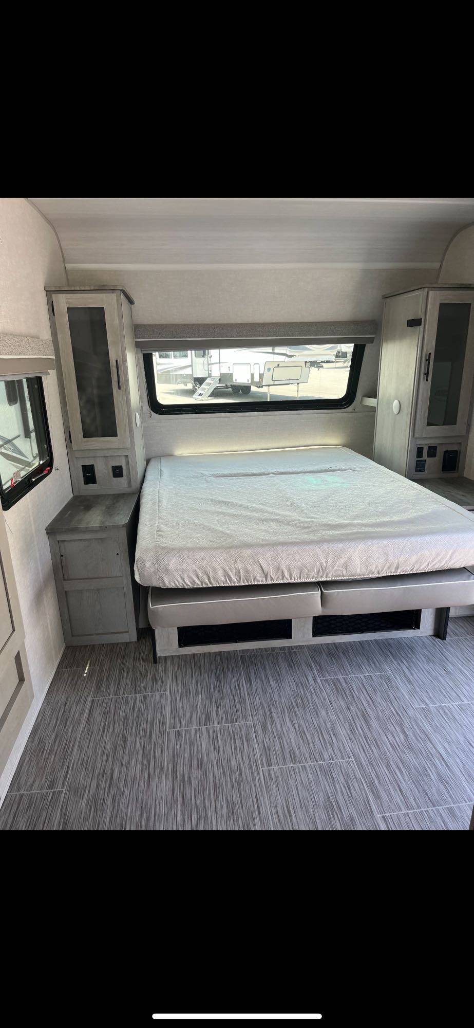 Toy hauler RV Rental 