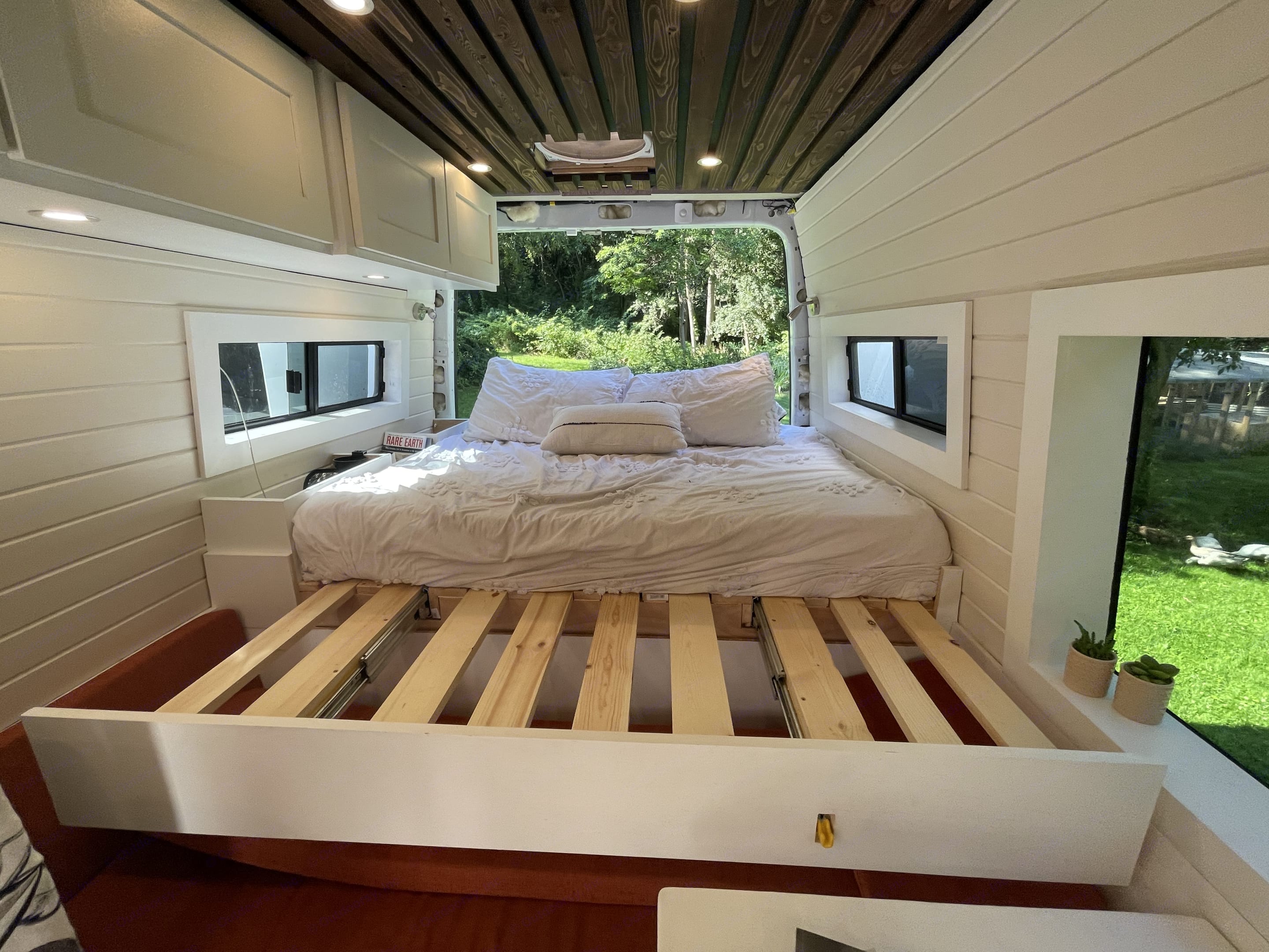 Class B RV Rental 