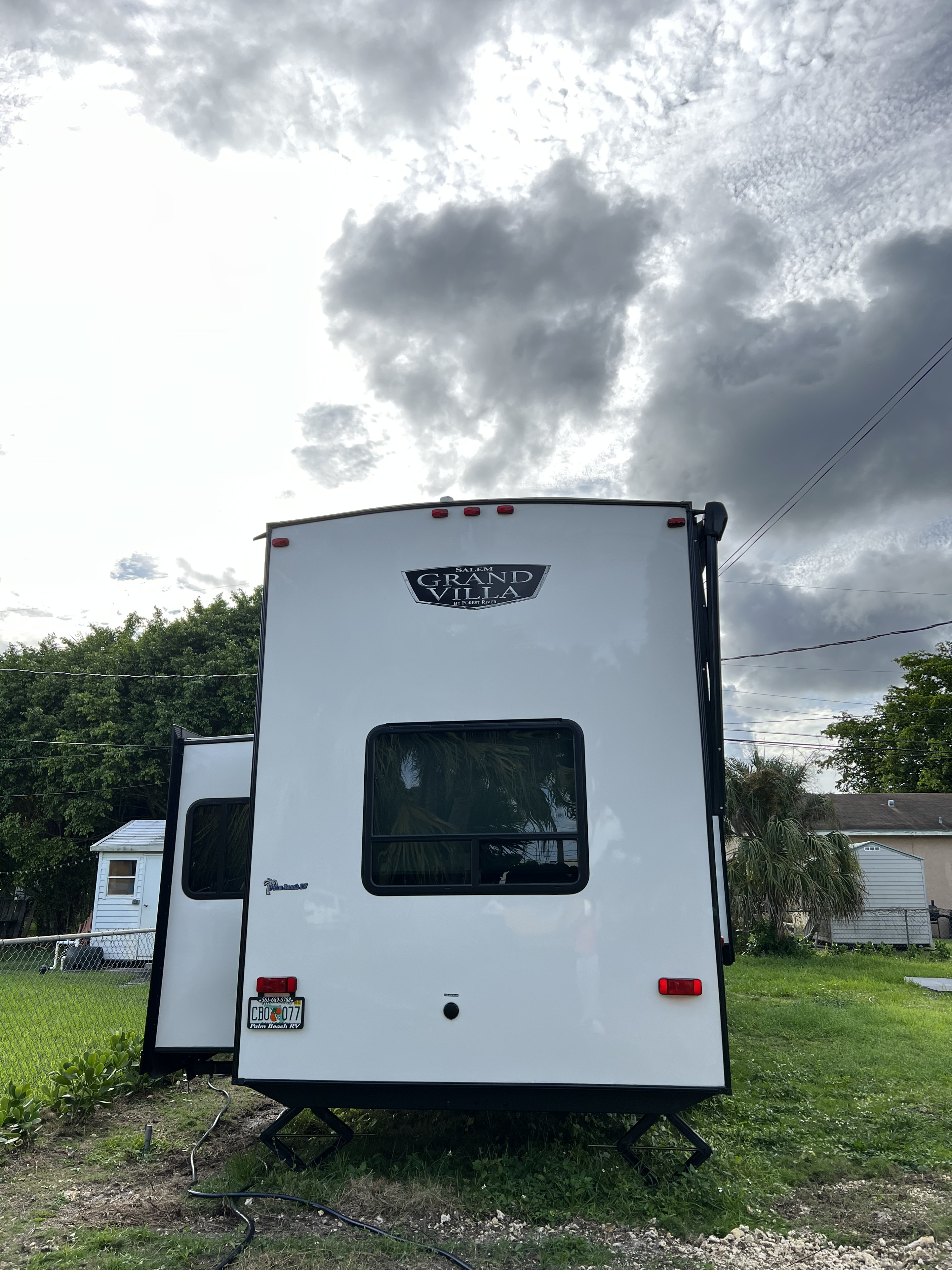 Travel trailer RV Rental 