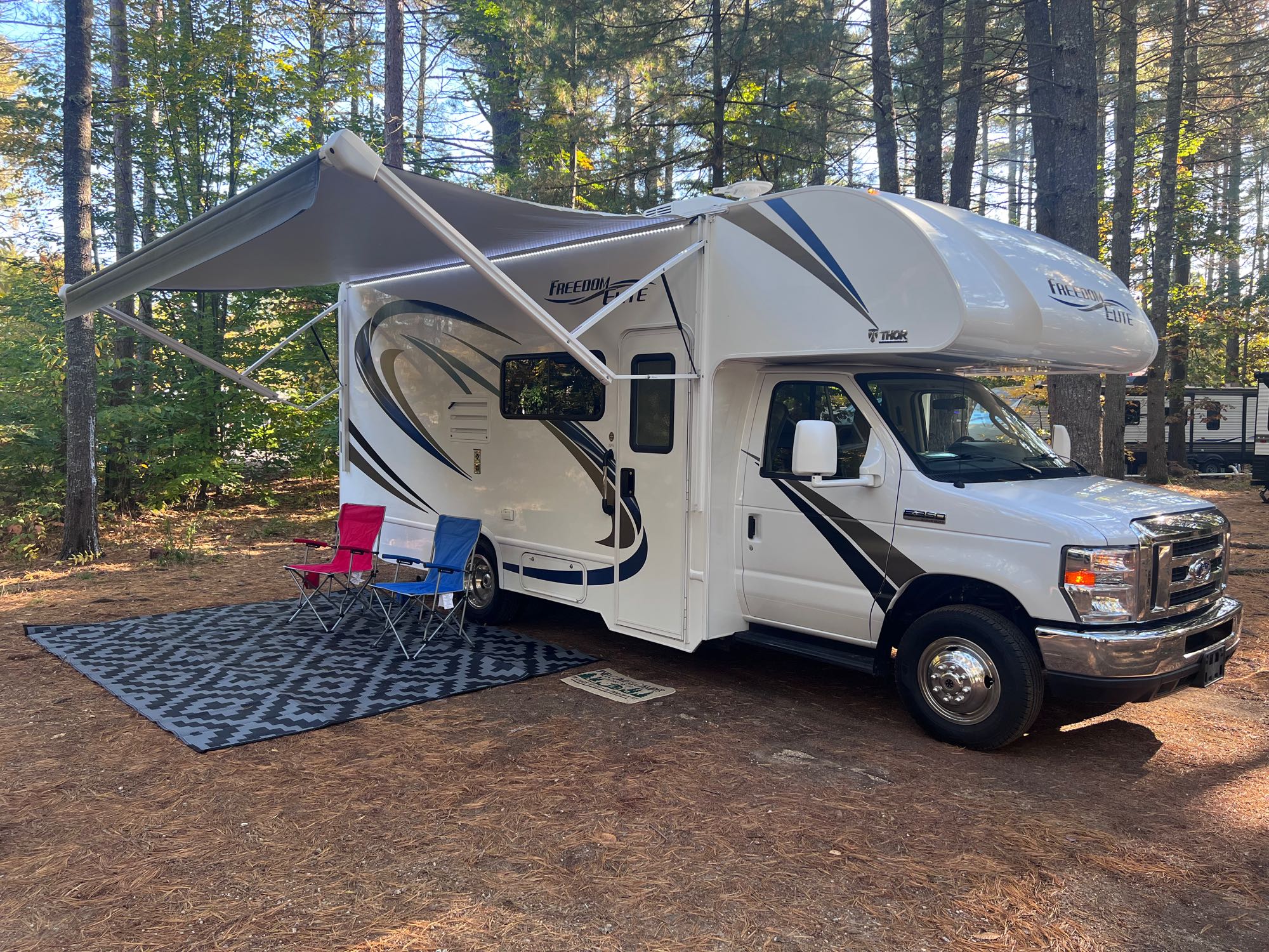 2018 Thor Motor Coach 22fe