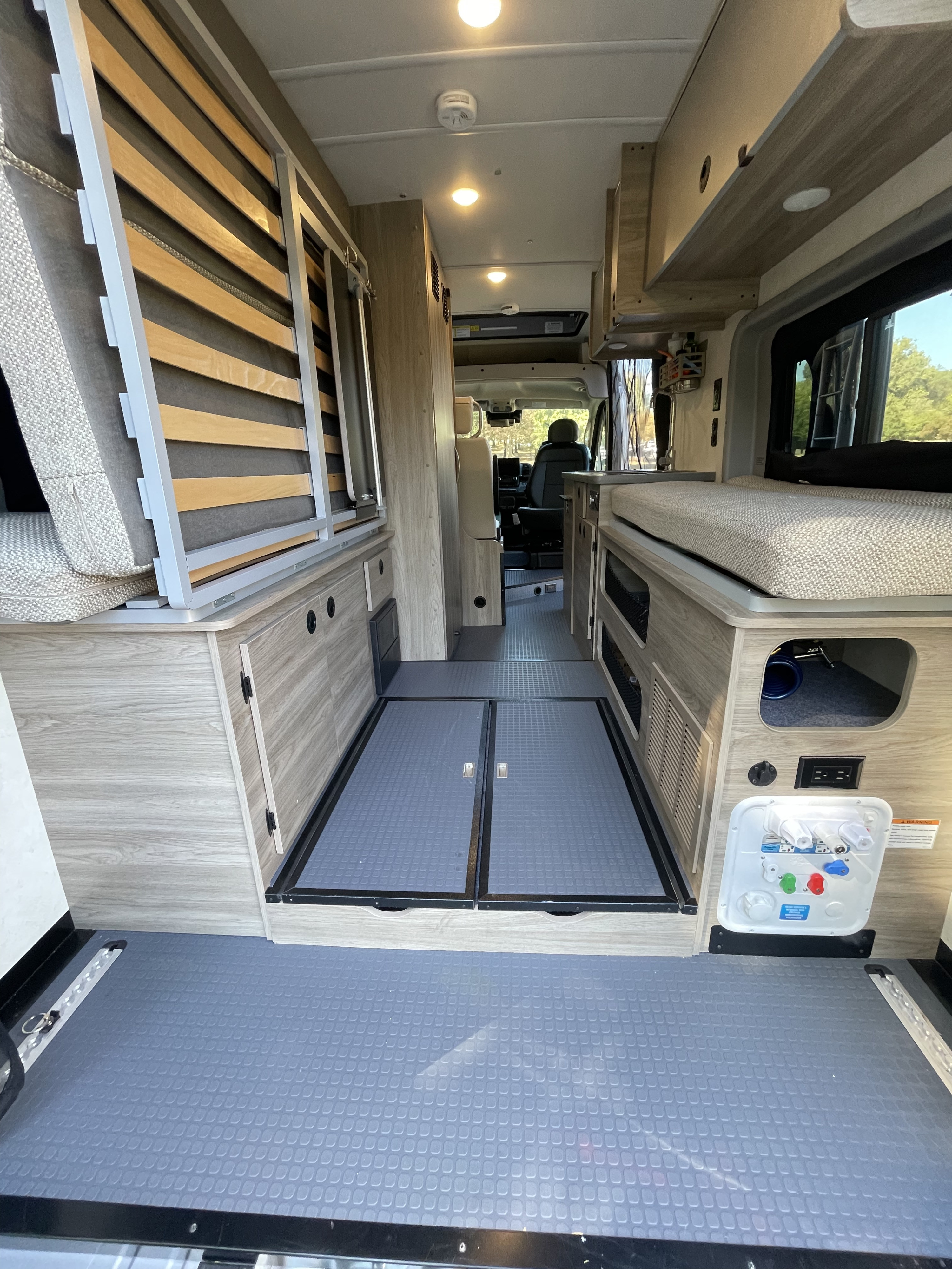 Class B RV Rental 