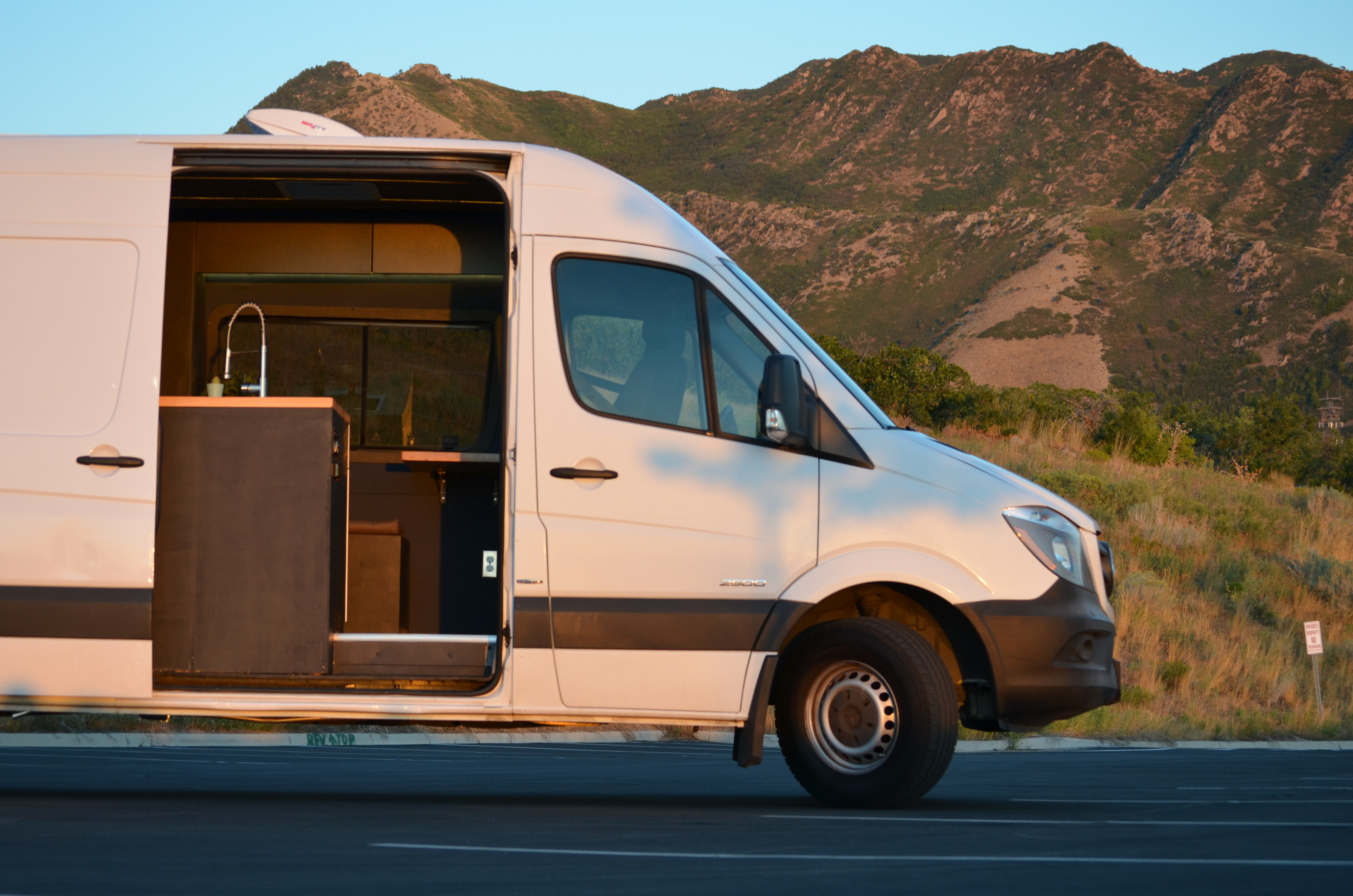 Camper van RV Rental 