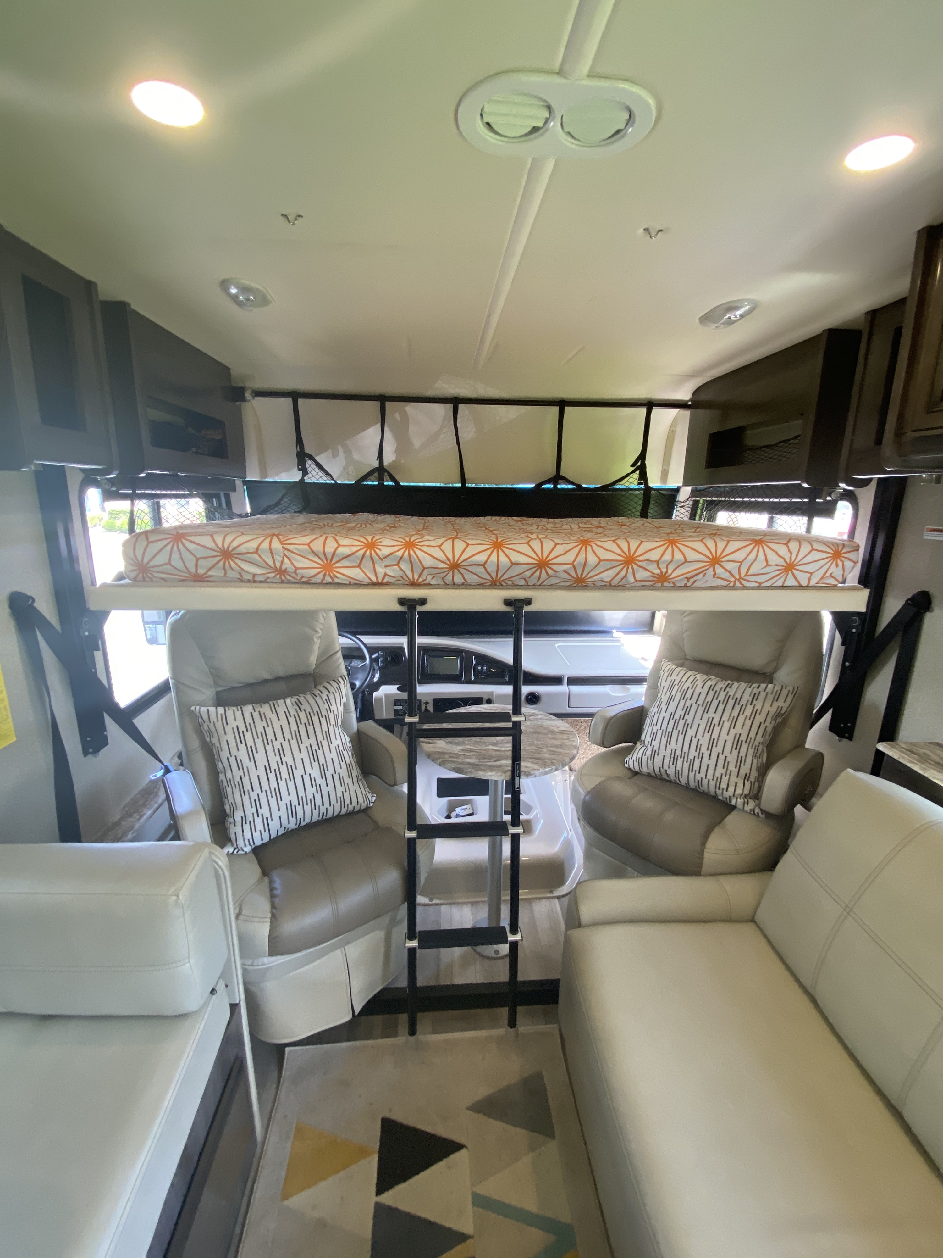 Drop down queen bed with comfy mattress topper. Flair-Fleetwood Flair-Fleetwood Motorhome 2019
