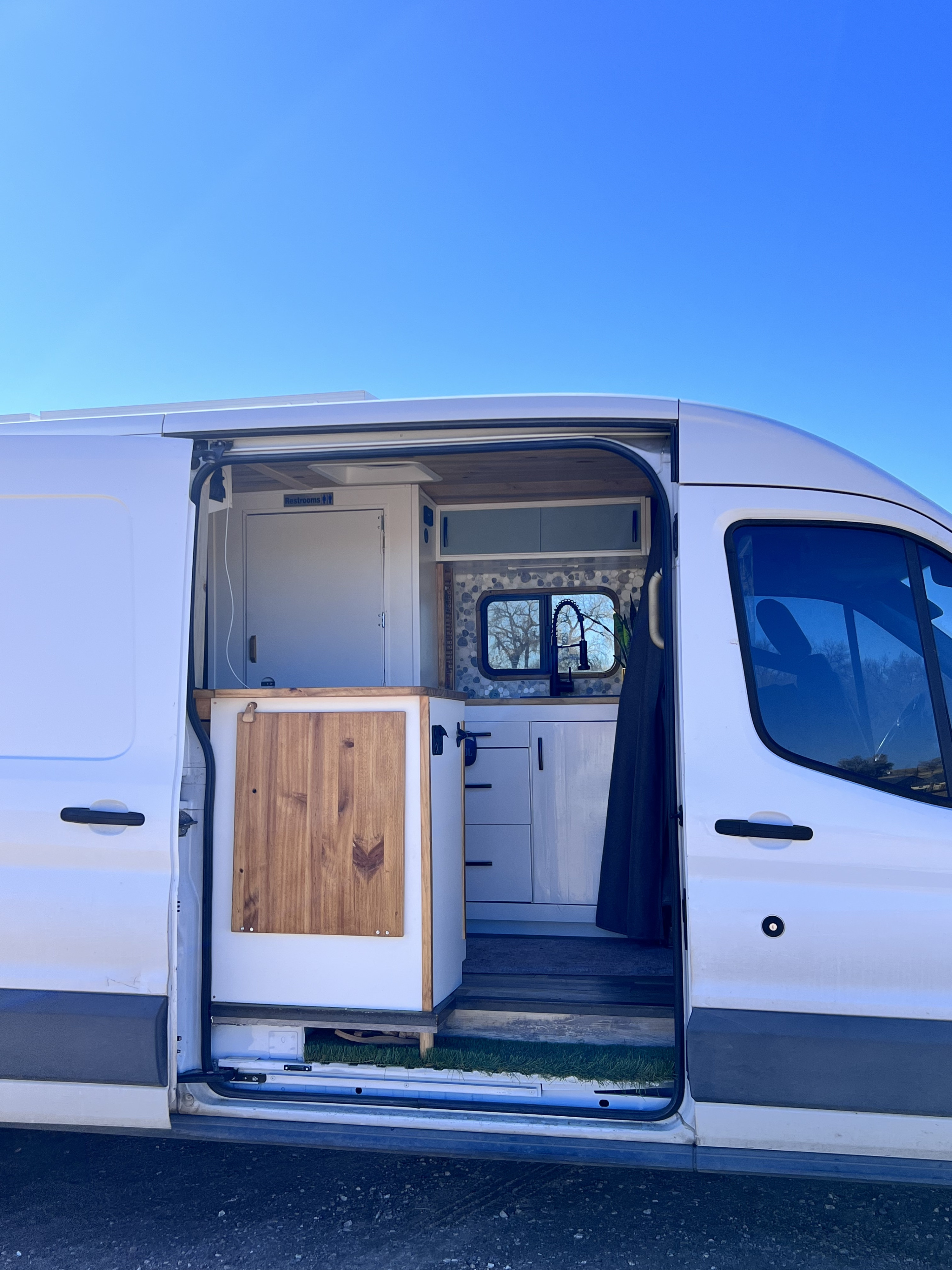 Camper van RV Rental 