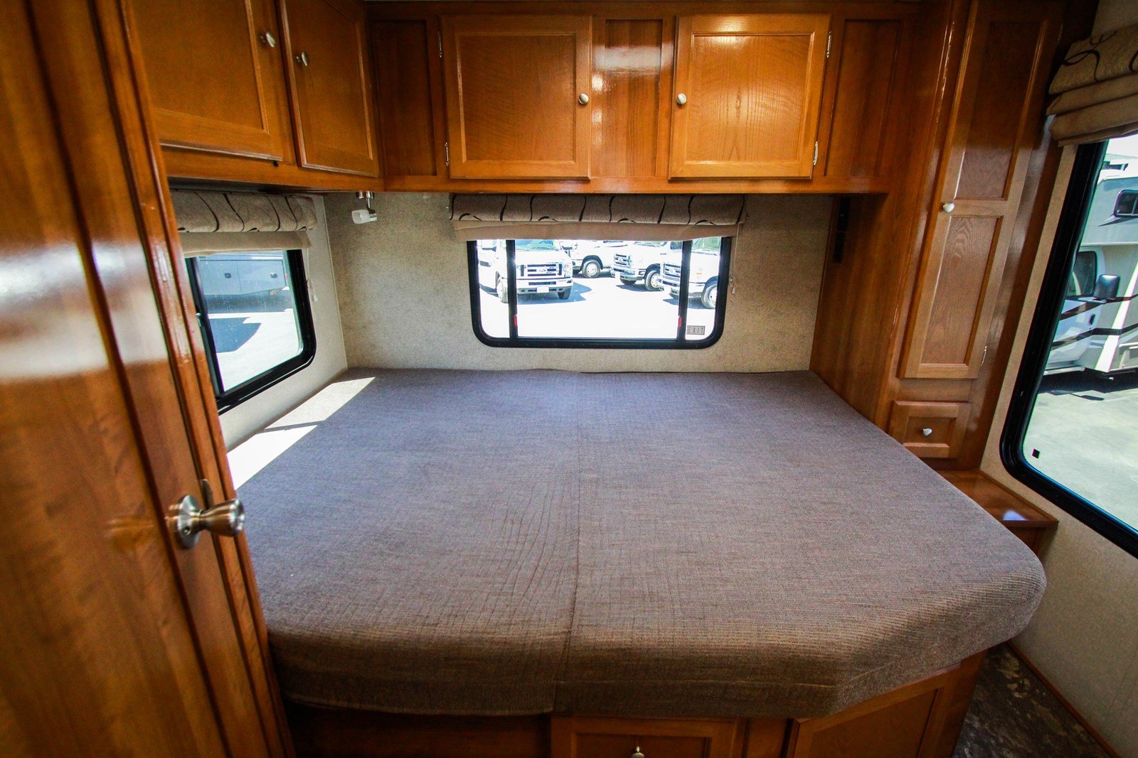 Coachmen Leprechaun 260QB 2019