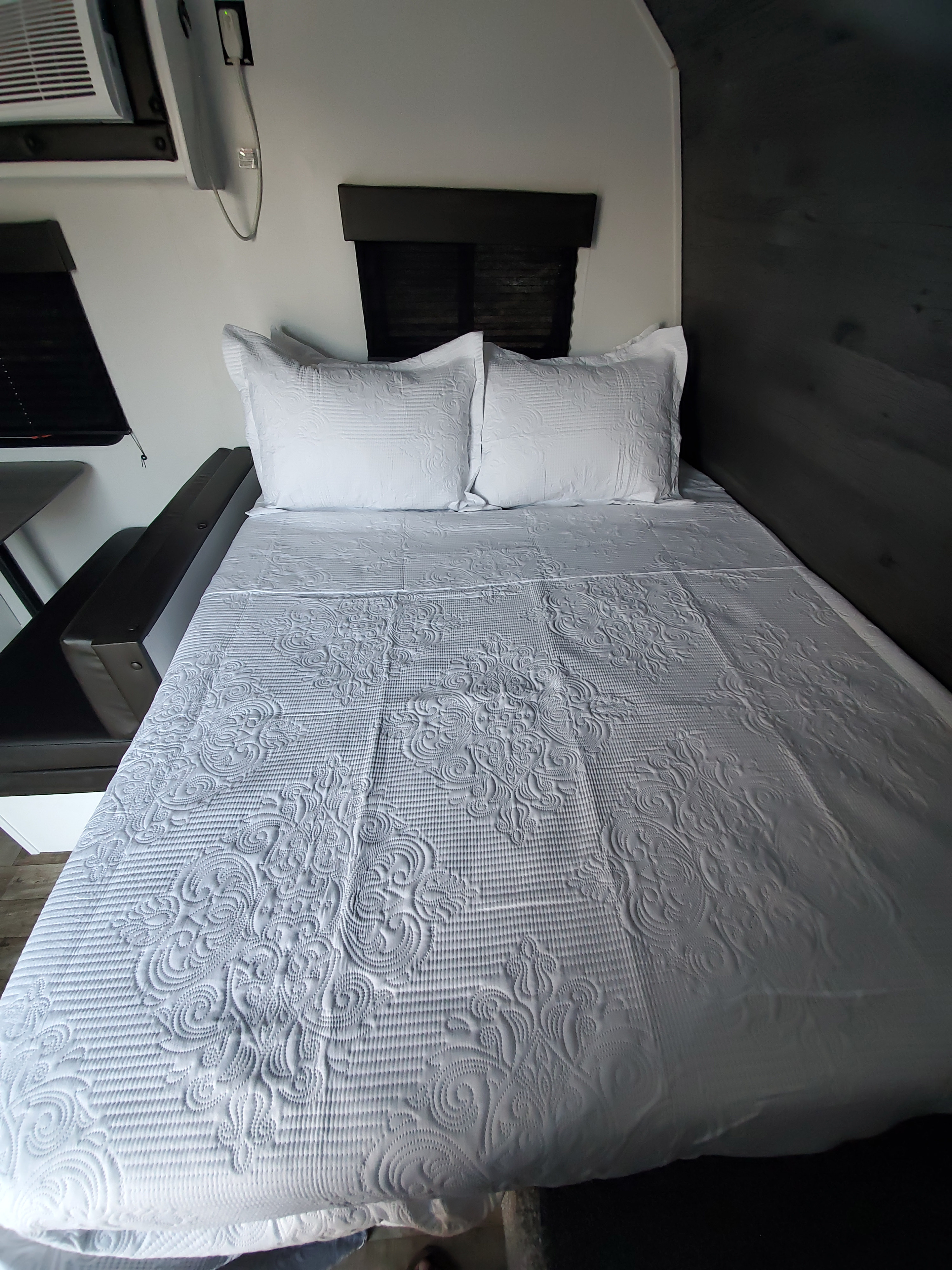 Keystone RV Hideout 2021