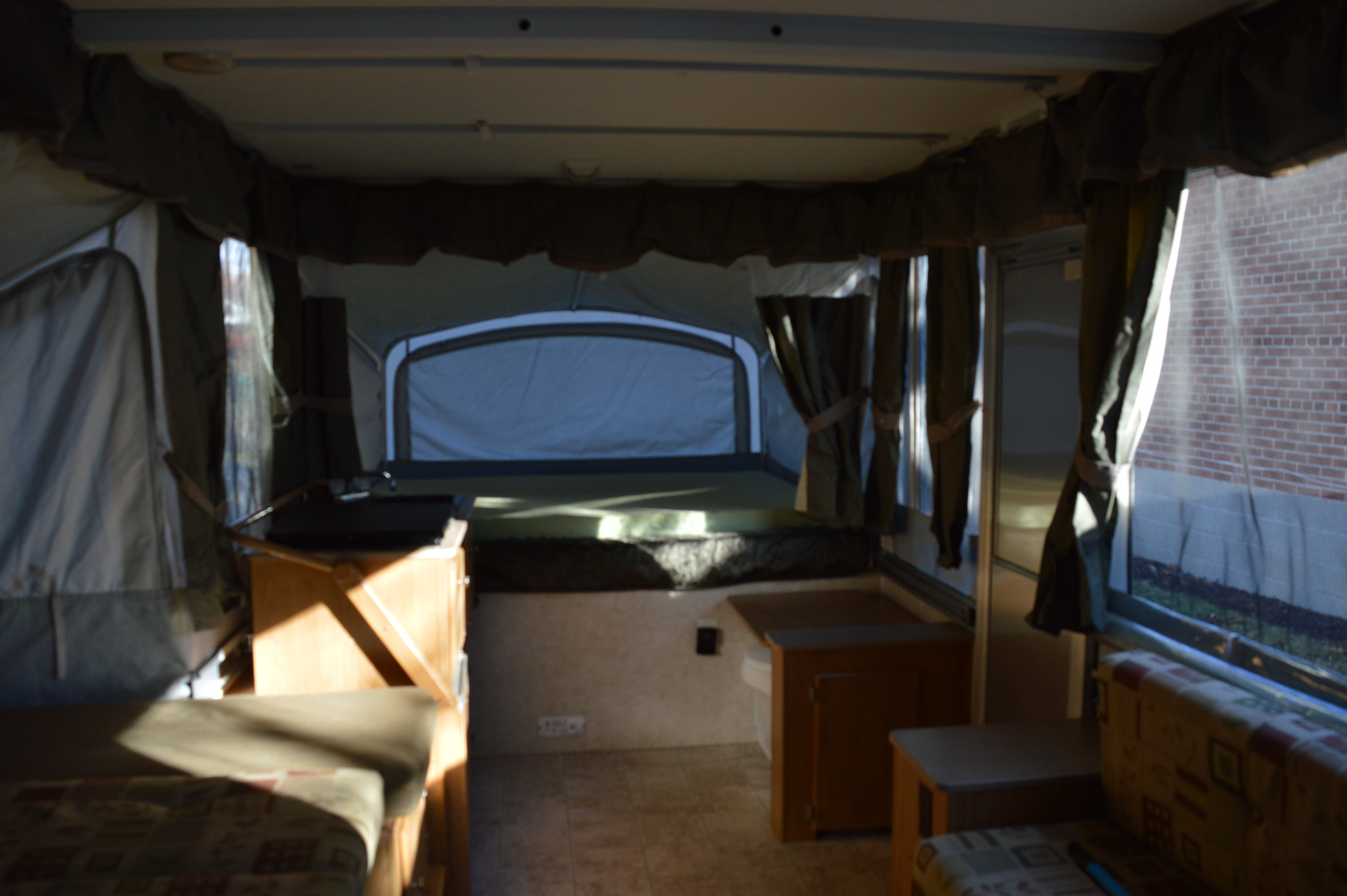 Front King size bed with extra memory foam. Fleetwood Americana 2007