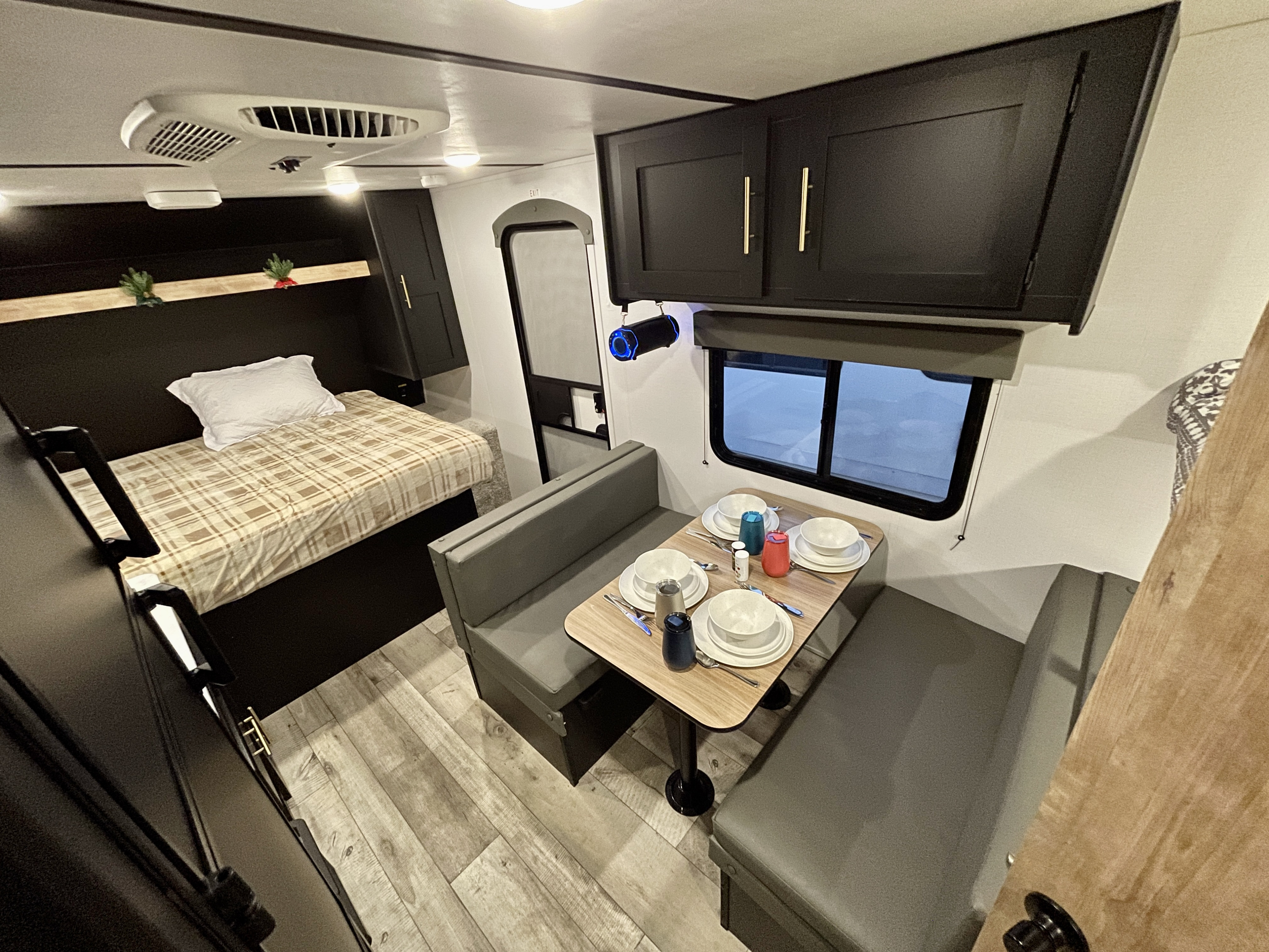 Travel trailer RV Rental 