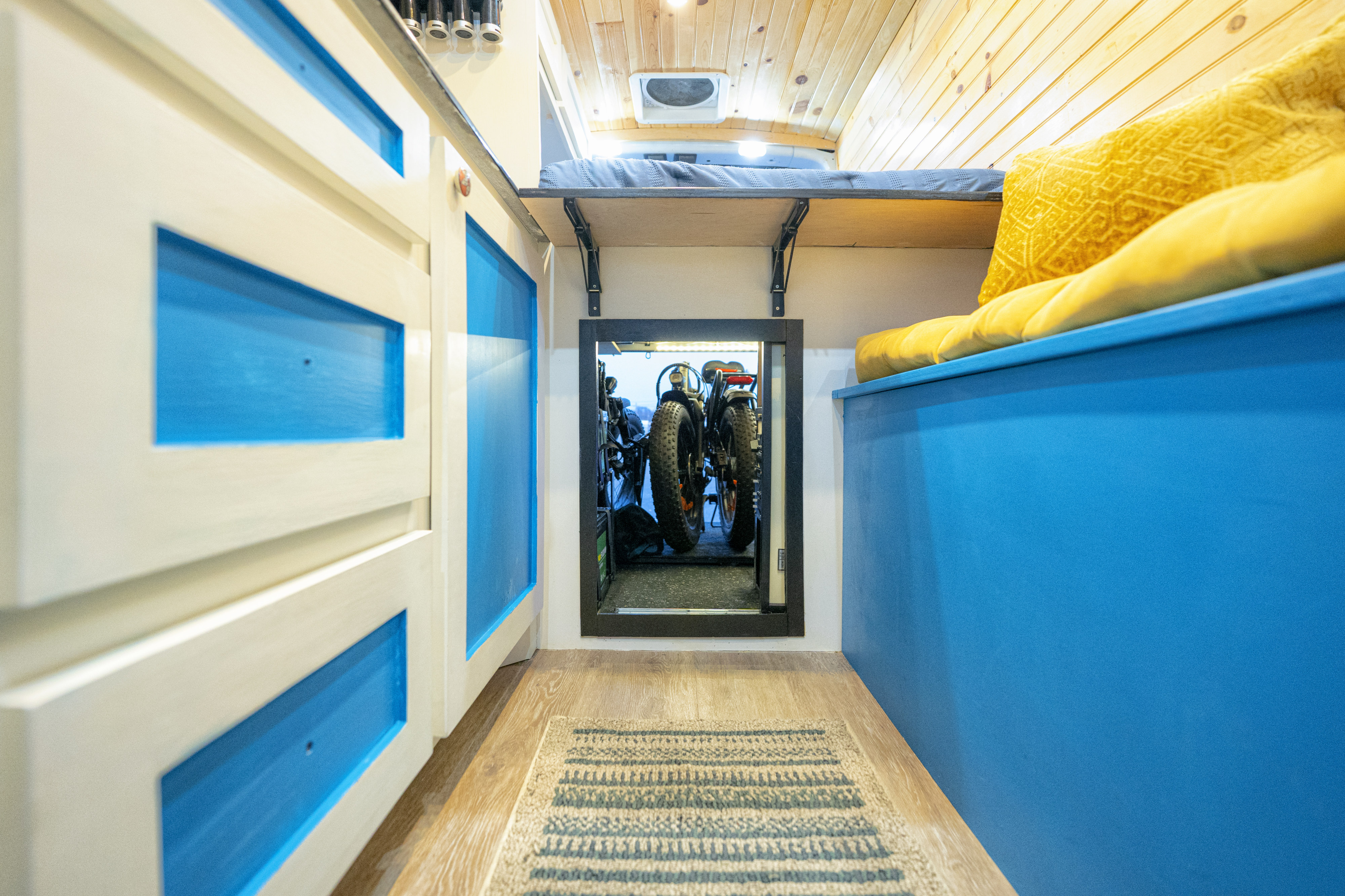 Camper van RV Rental 