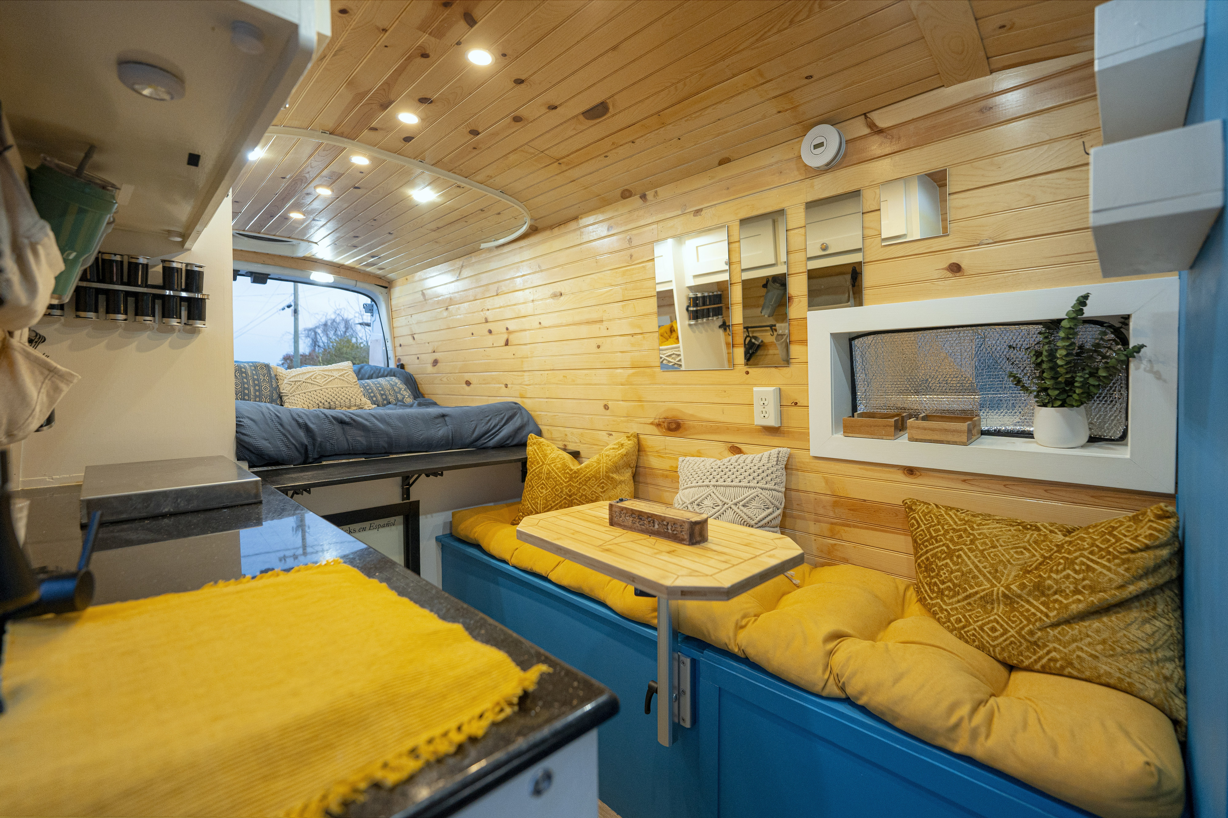 Camper van RV Rental 