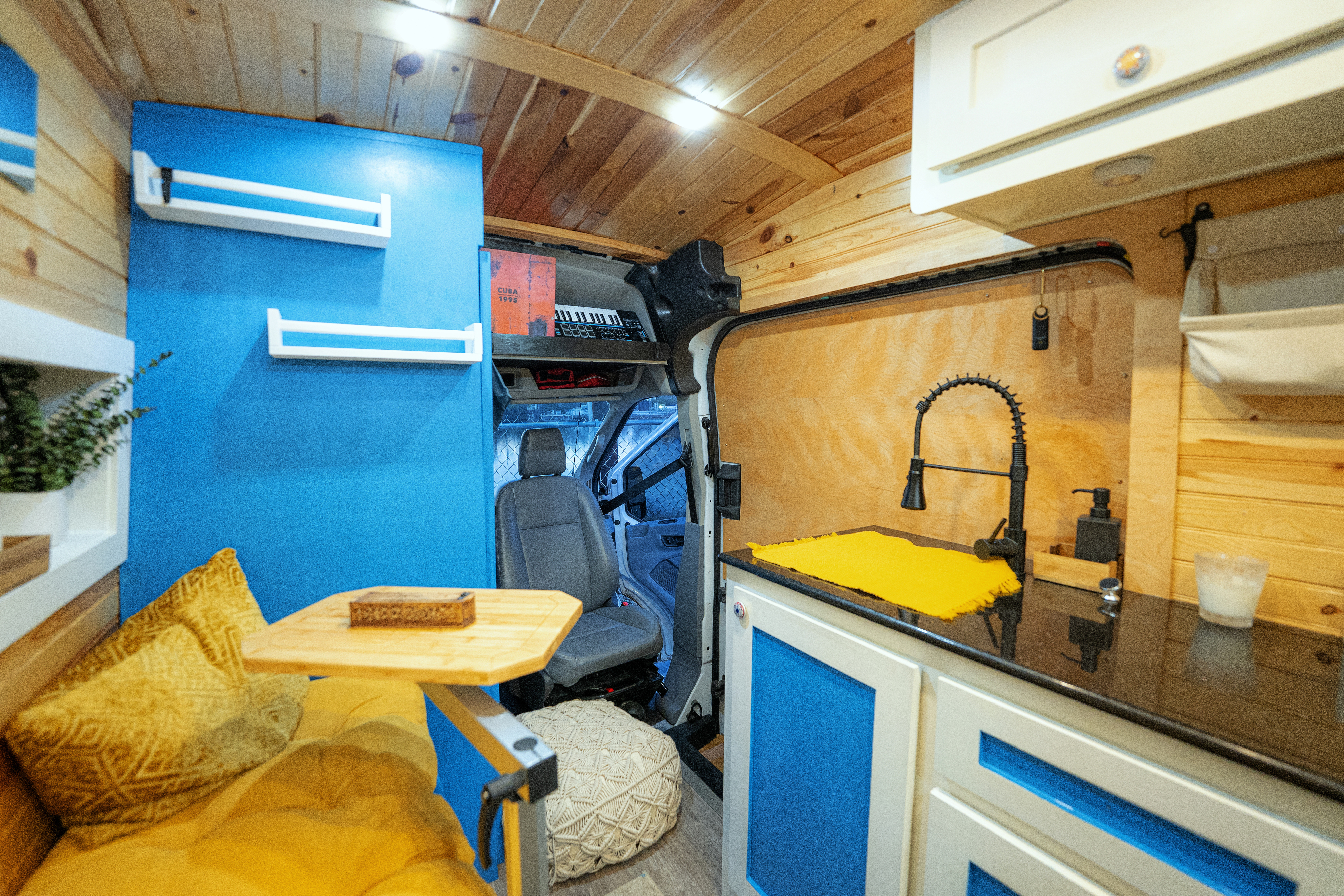 Camper van RV Rental 