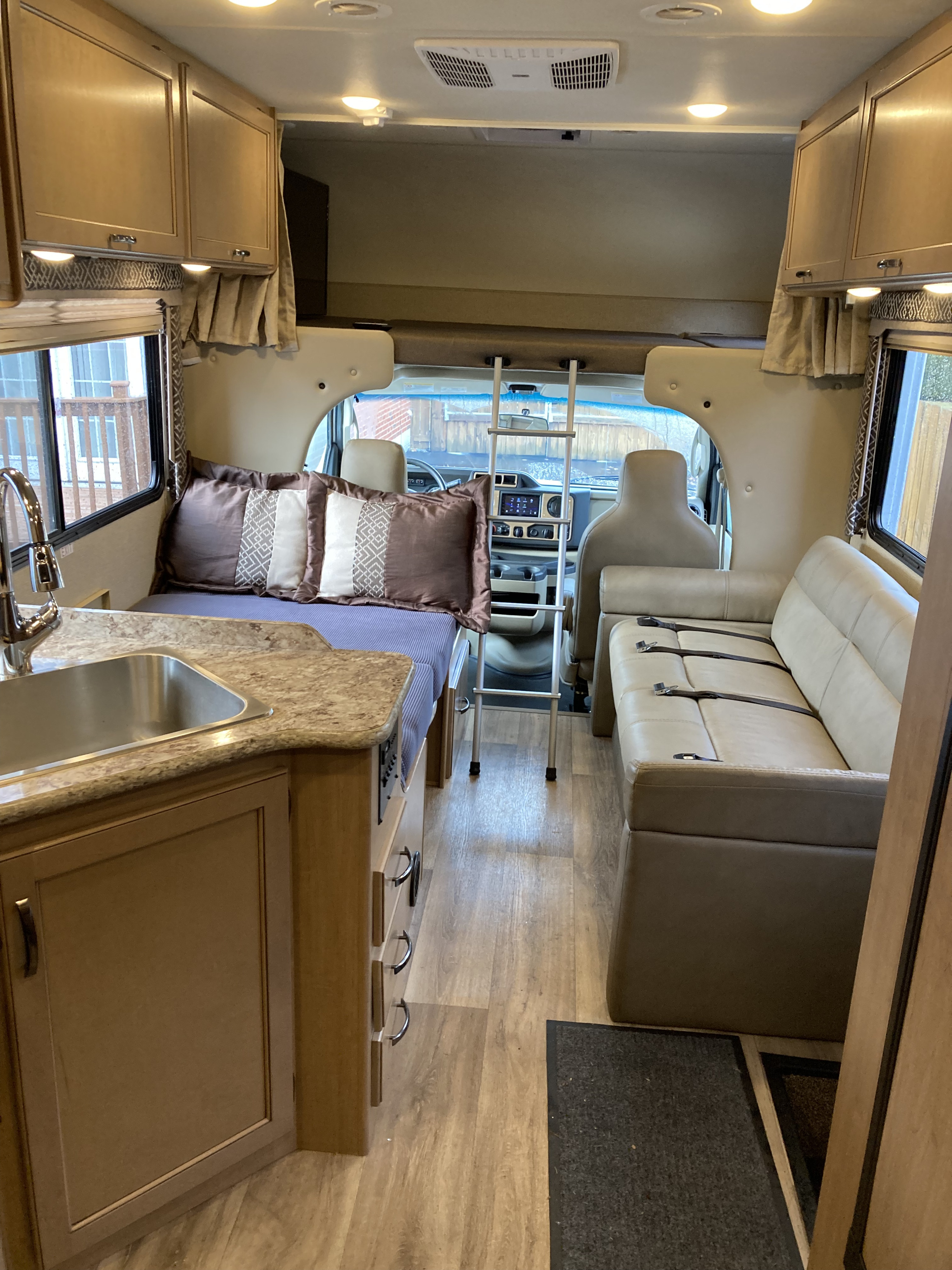 Class C RV Rental 