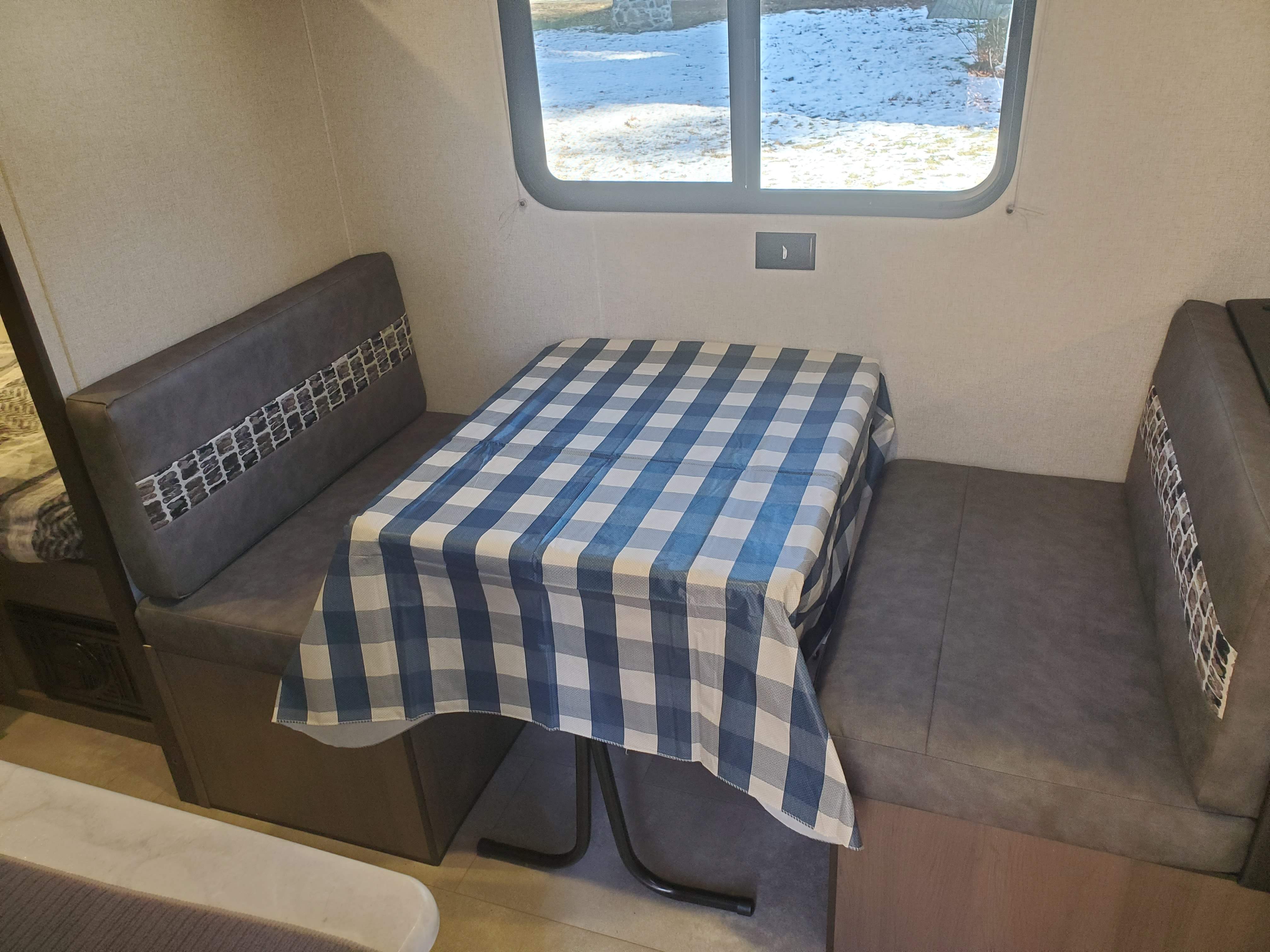 Travel trailer RV Rental 