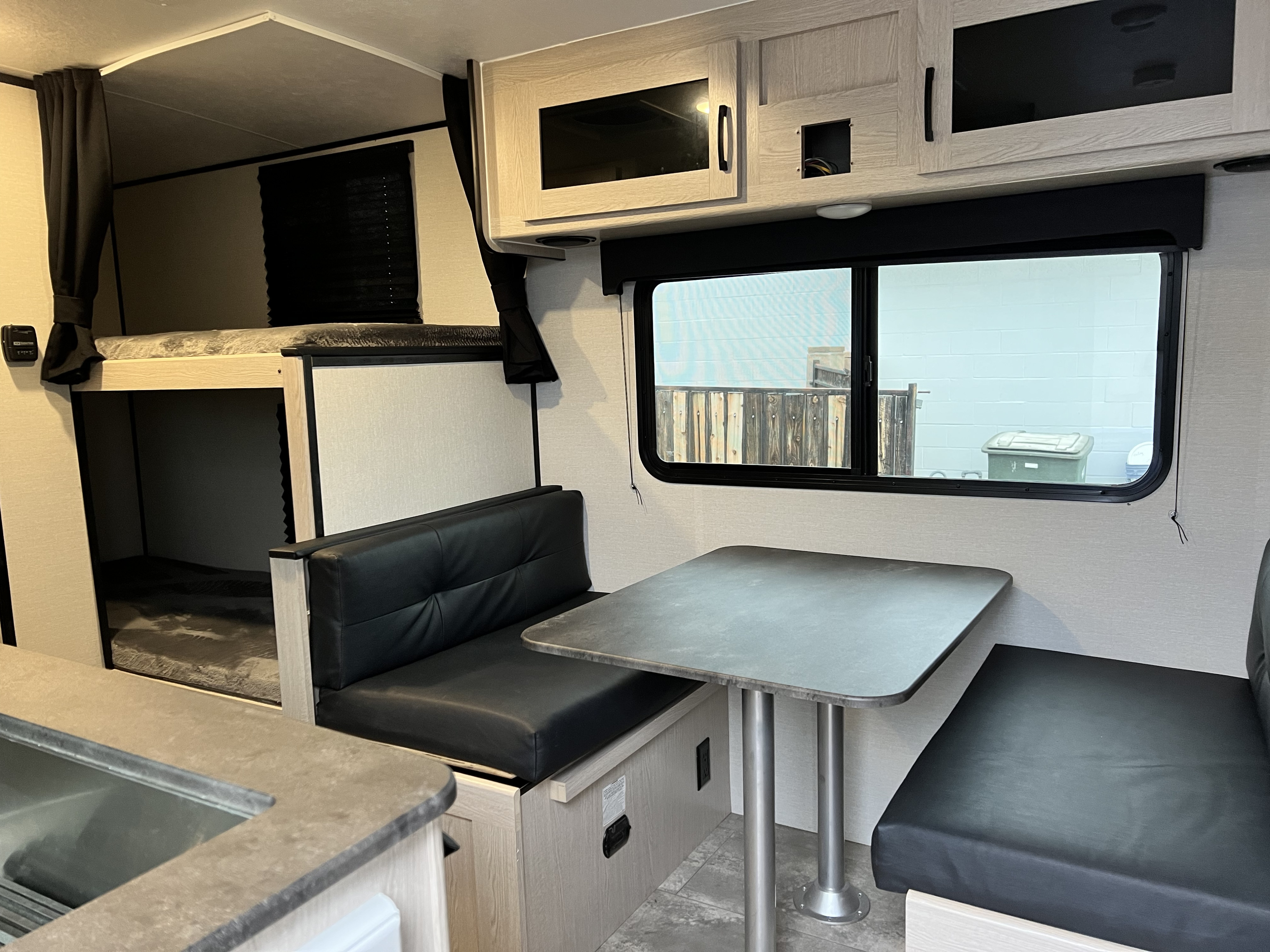 Travel trailer RV Rental 