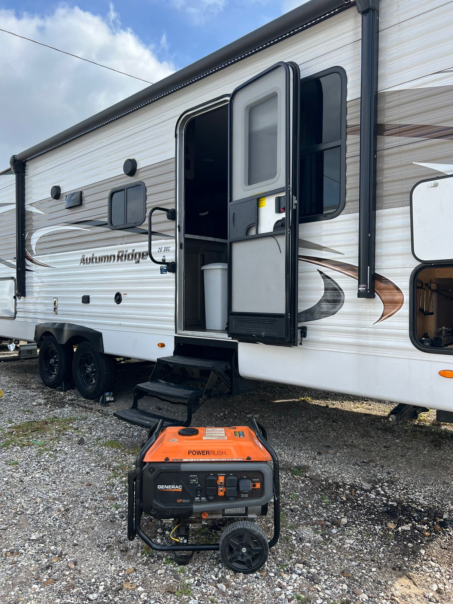 Travel trailer RV Rental 