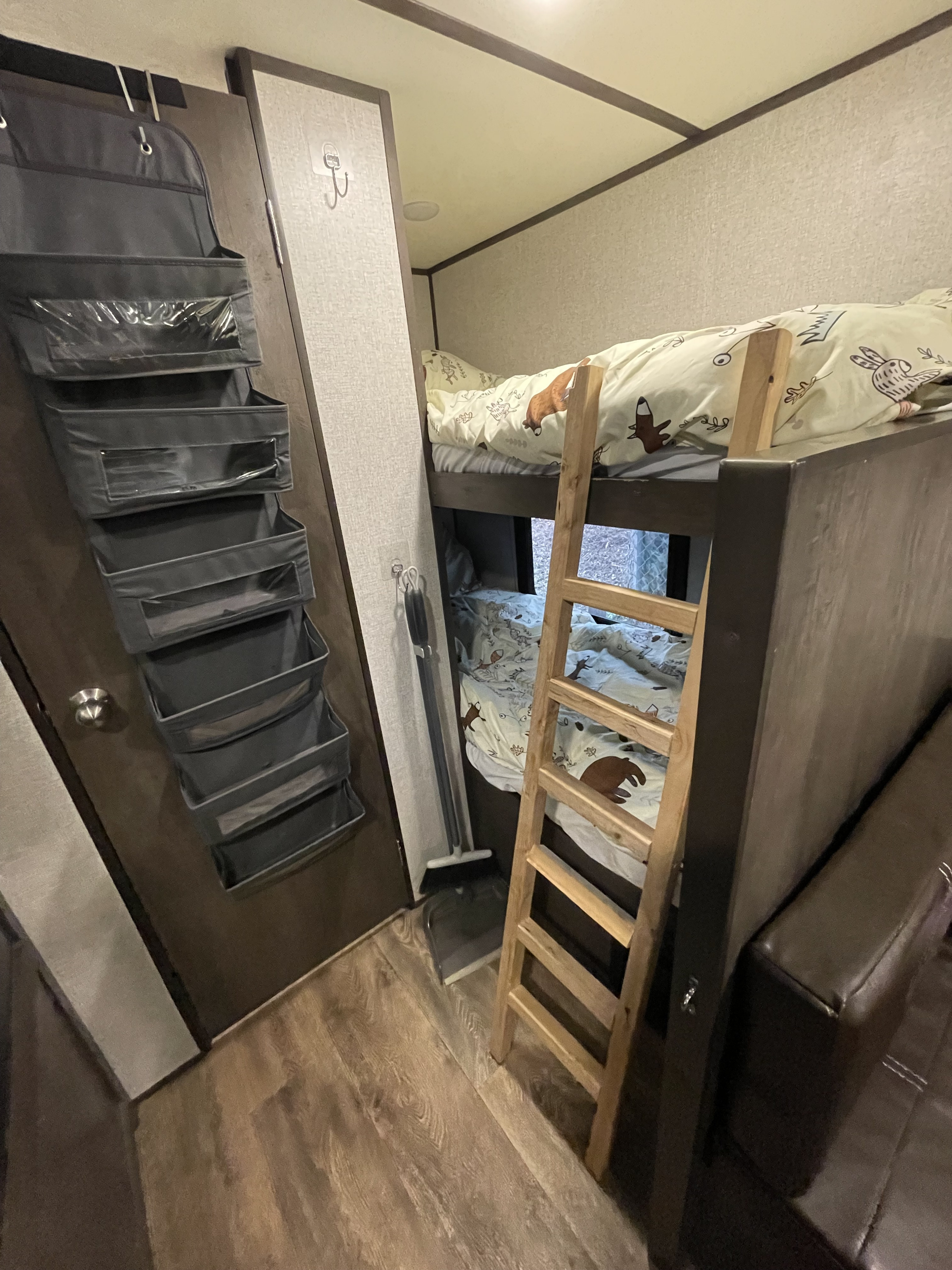 Travel trailer RV Rental 