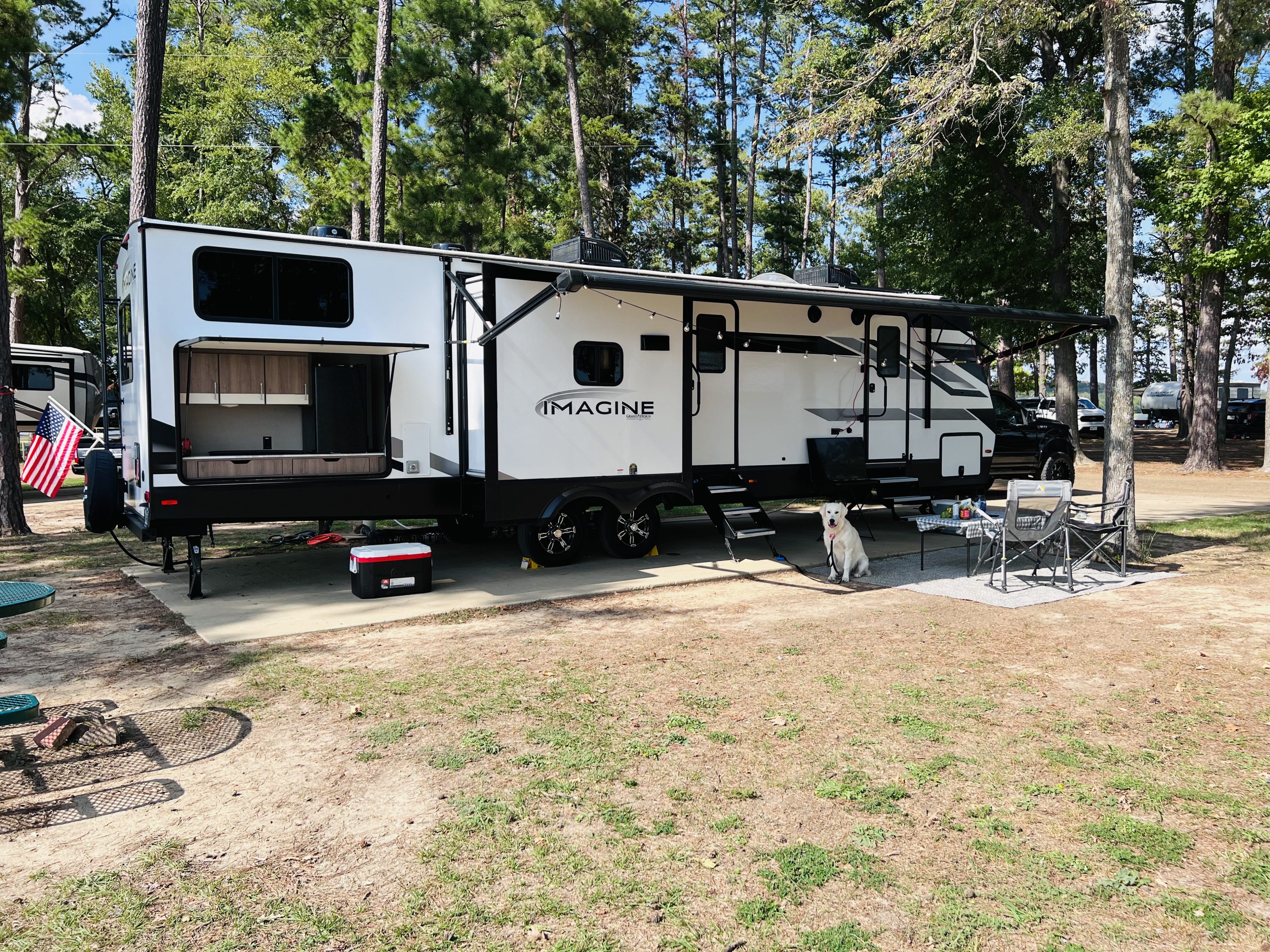 New 2022 Grand Design Imagine, fireplace, fully stocked, outdoor kitchen!