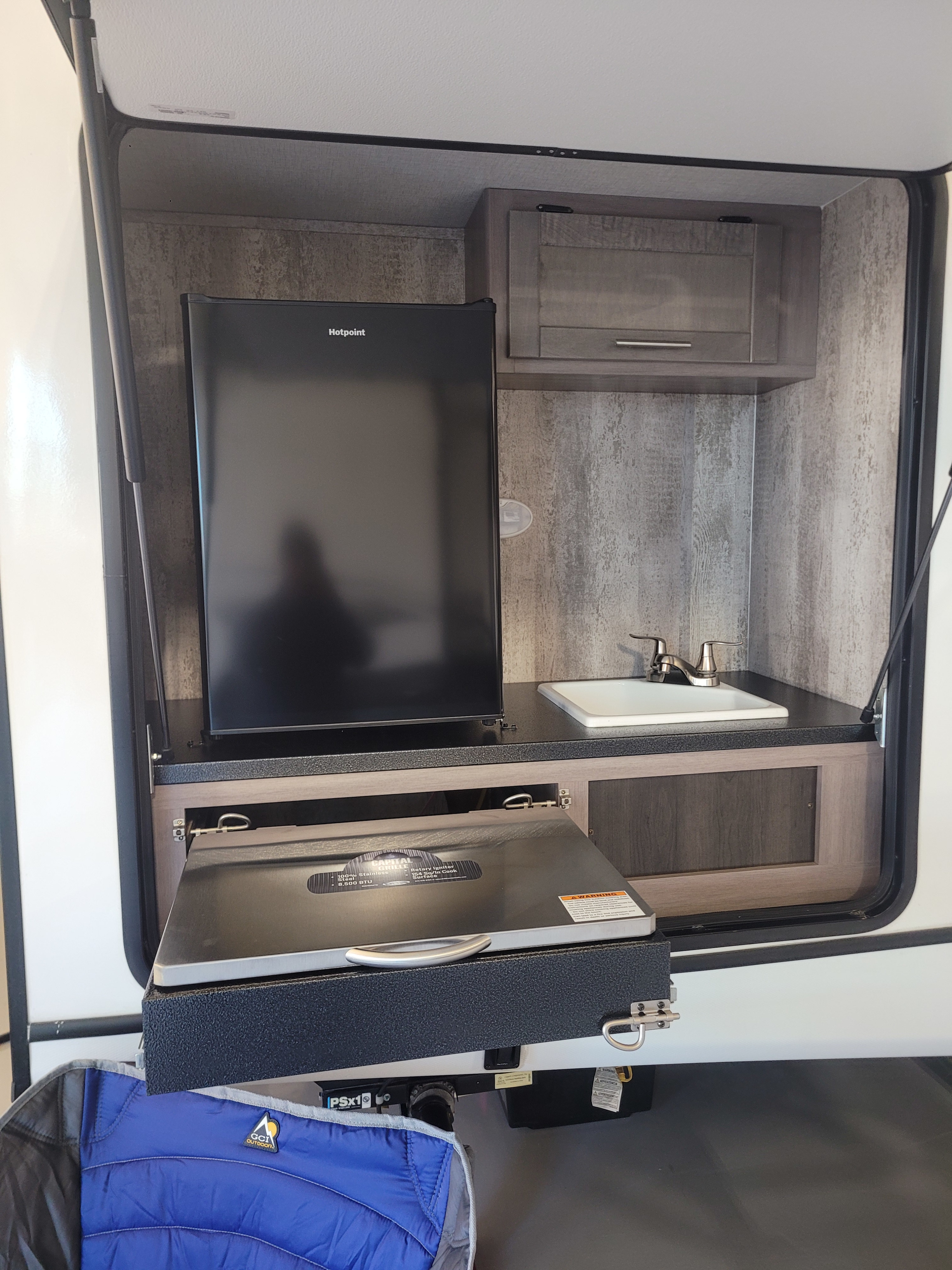 Travel trailer RV Rental 