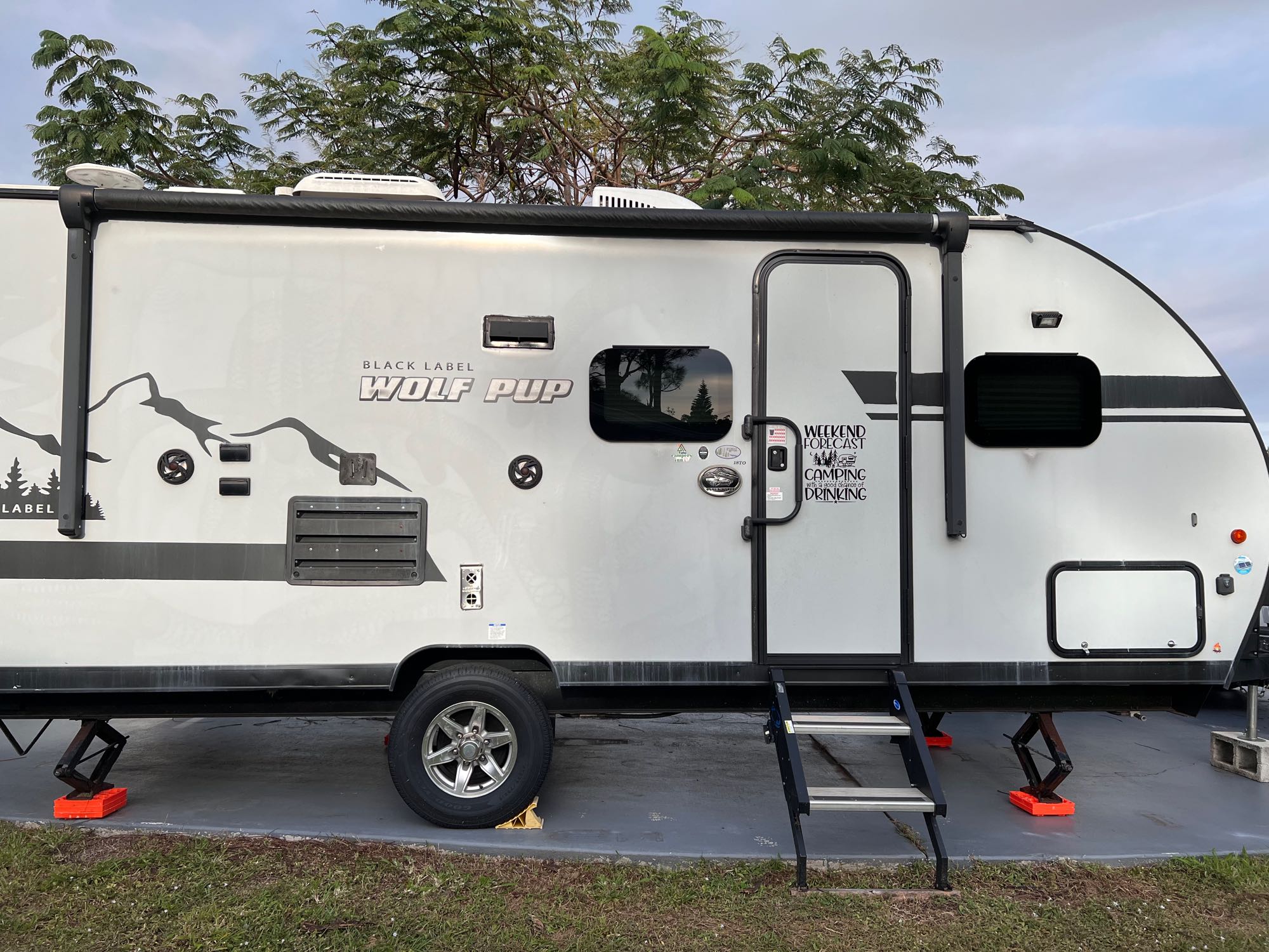 2019 Forest River Cherokee Wolf Pup Black Label Travel trailer Rental in  Port Saint Lucie, FL | Outdoorsy
