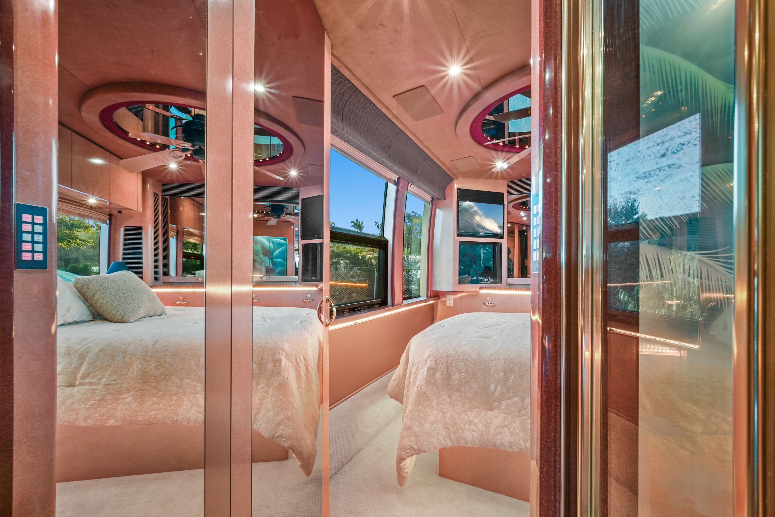 Marathon Prevost Mirage LXII 2001