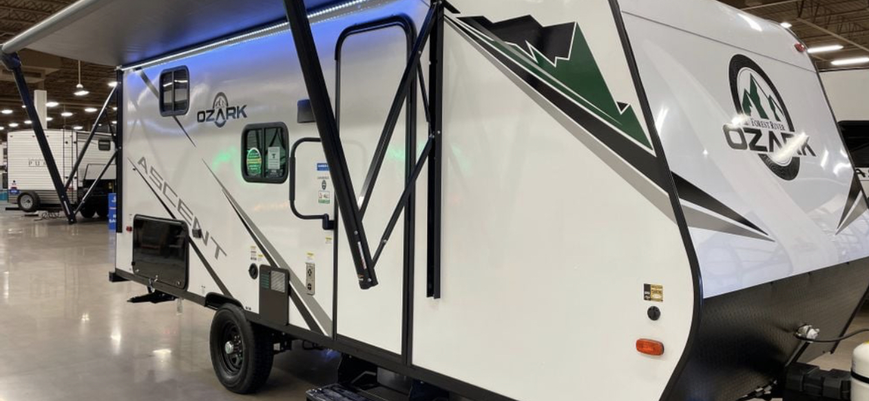 Travel trailer RV Rental 
