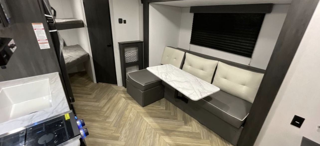 Travel trailer RV Rental 