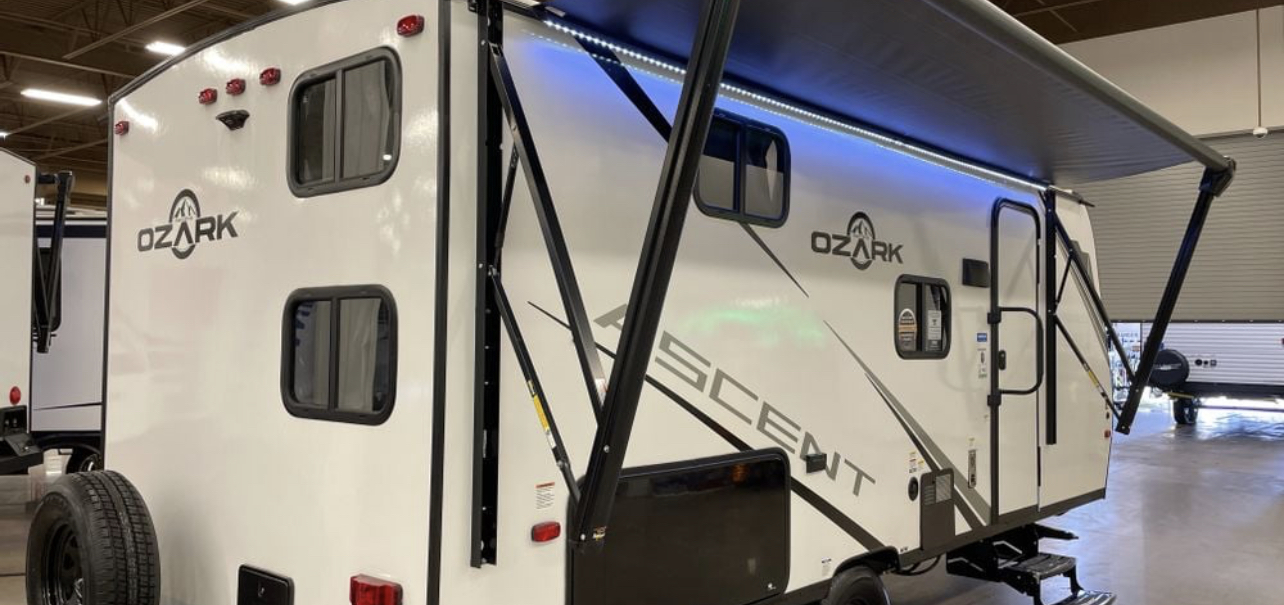 Travel trailer RV Rental 