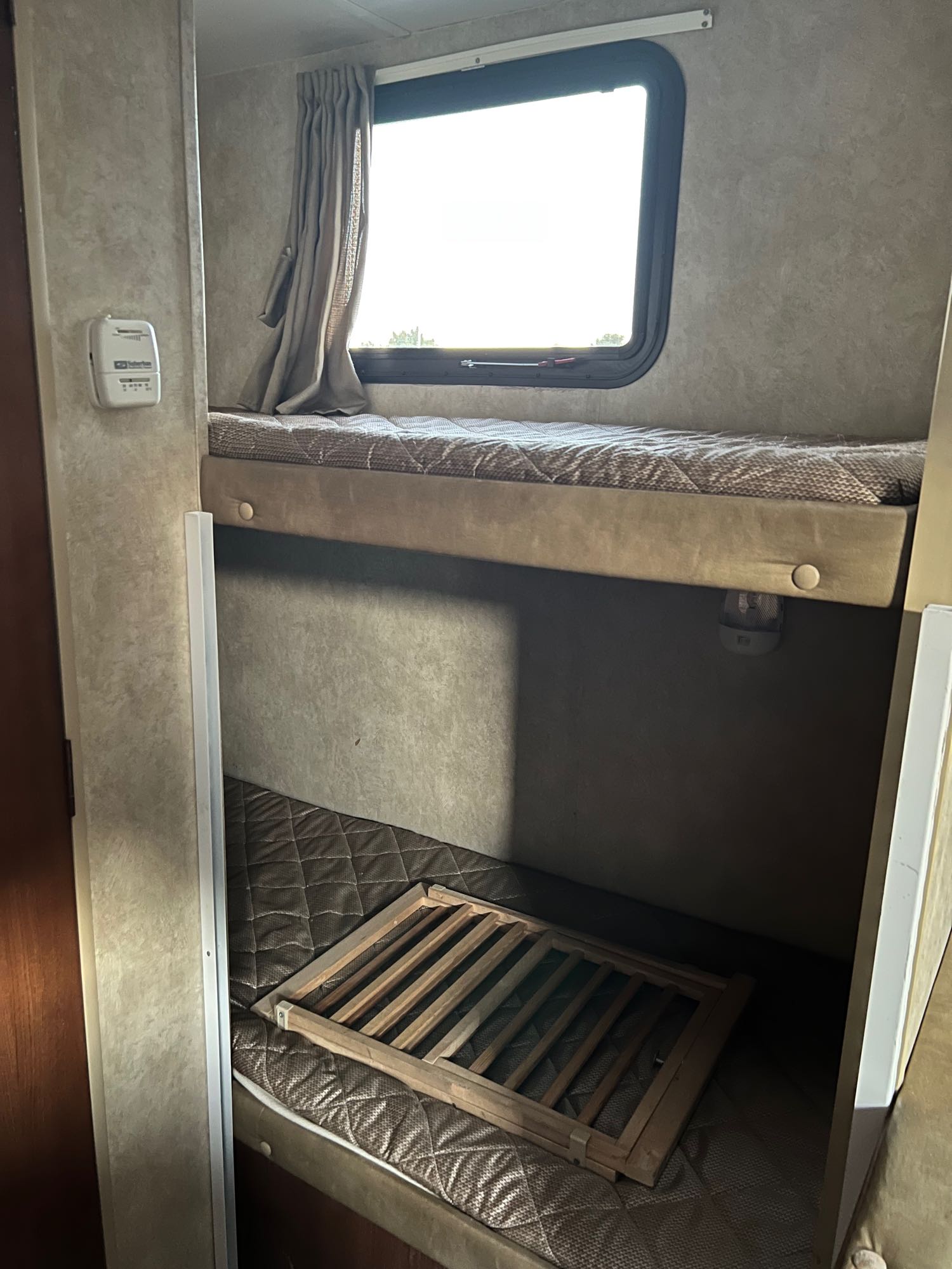 Travel trailer RV Rental 