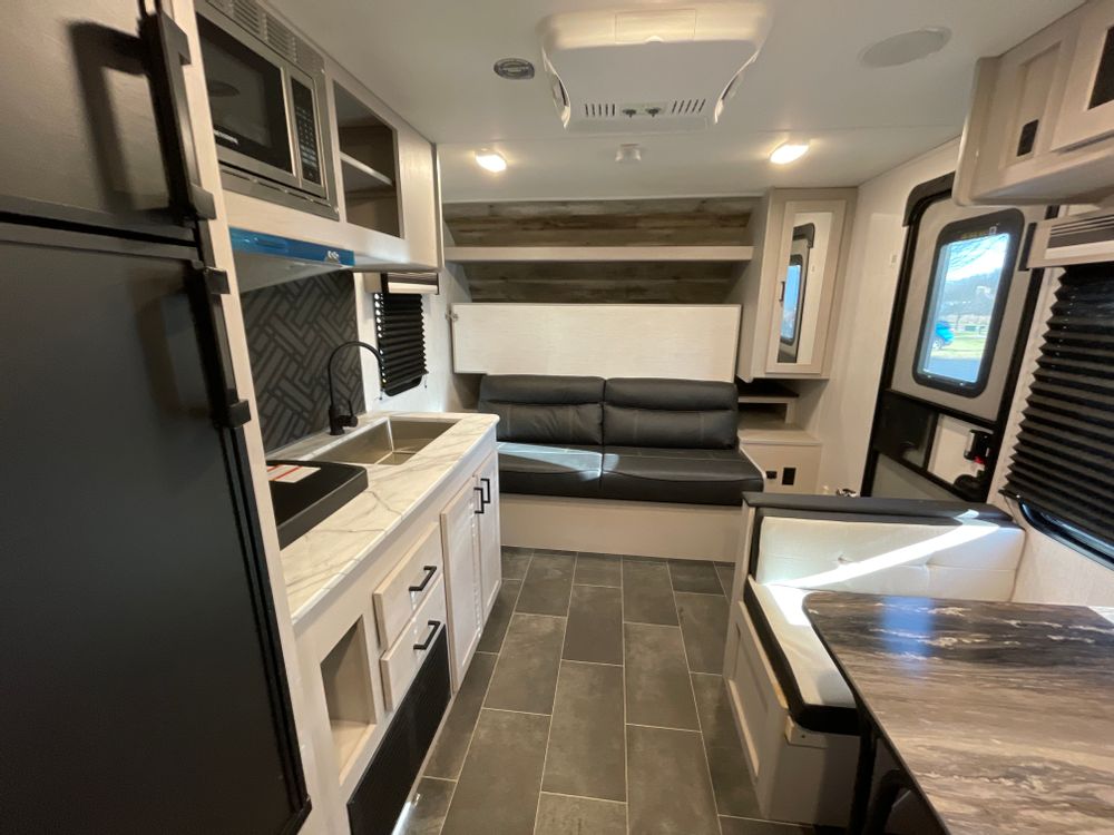 Heartland RVs Mallard 2022