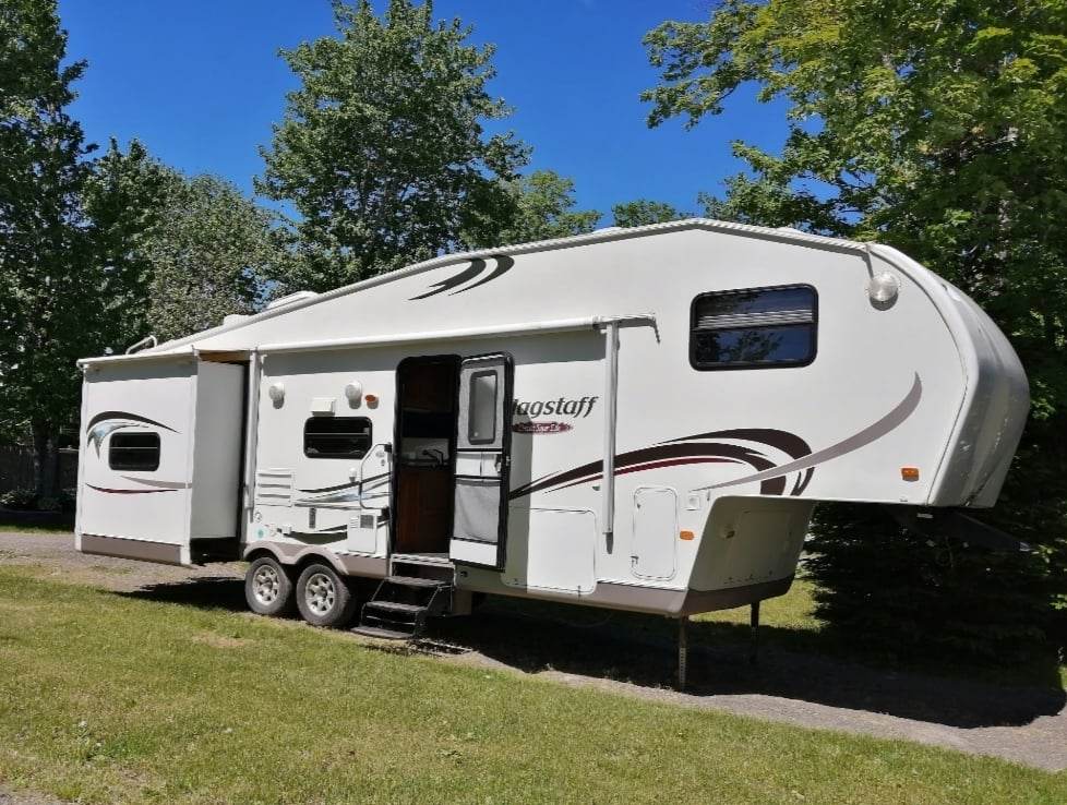 Maritime Camper Rentals - We Deliver To Your Destination!!