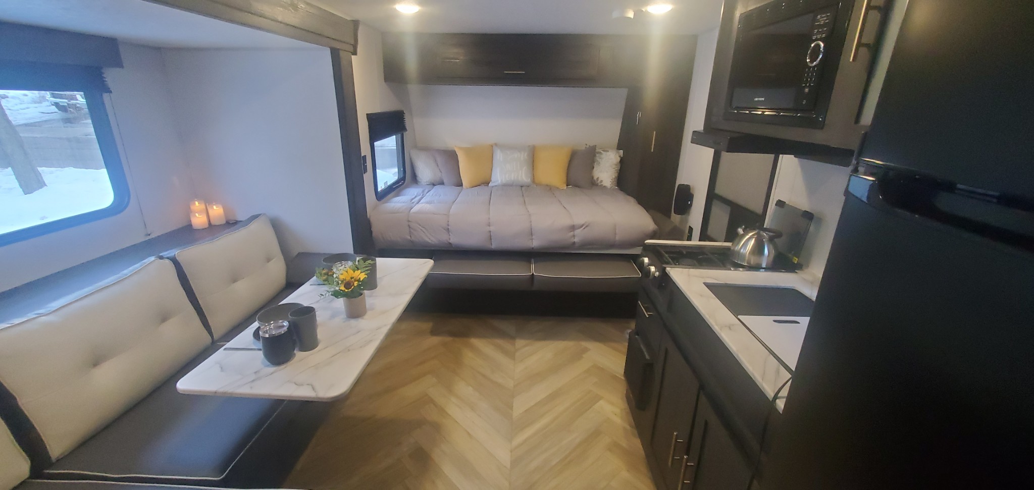 Travel trailer RV Rental 