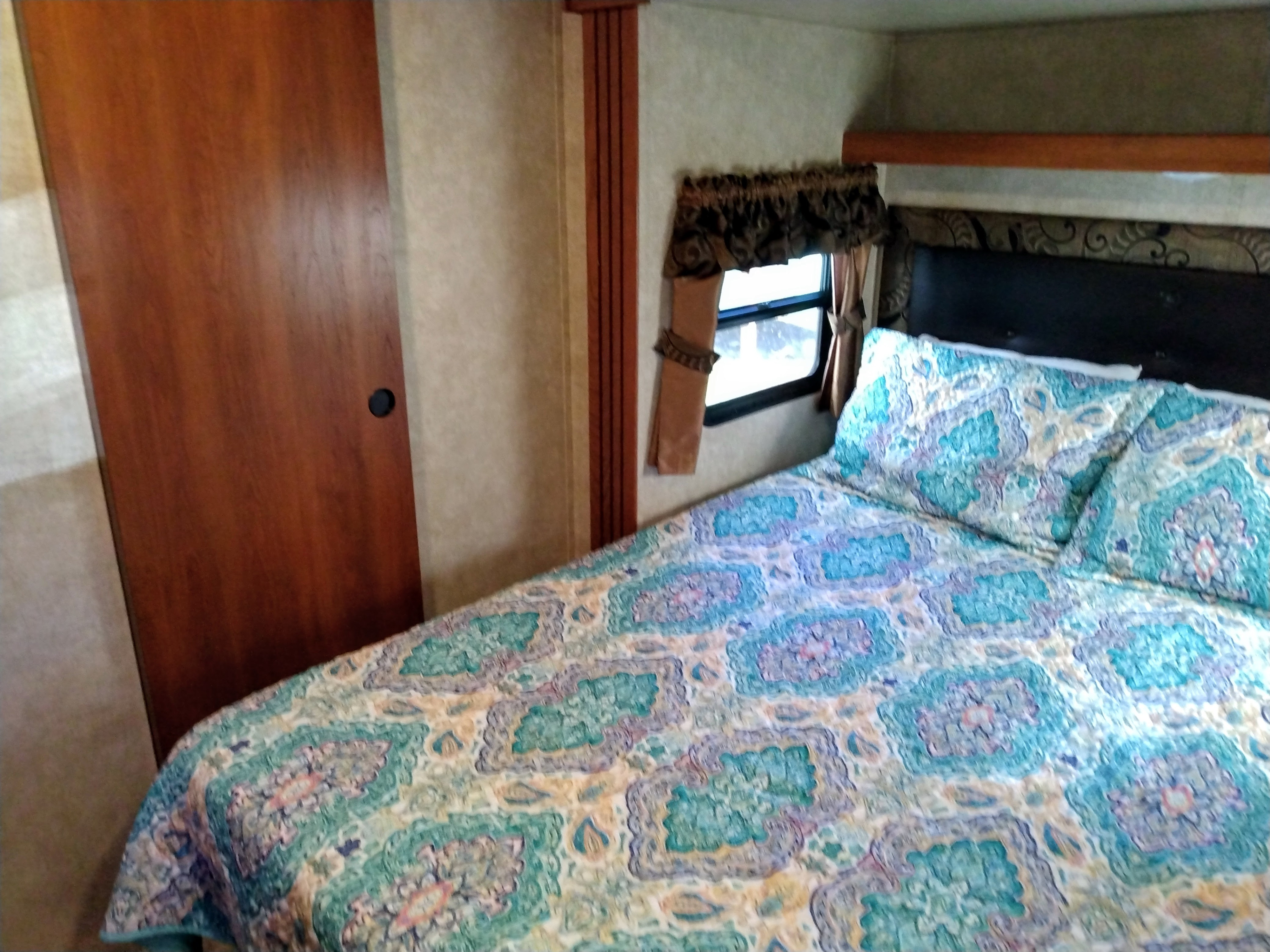 Keystone RV Cougar High Country 2014