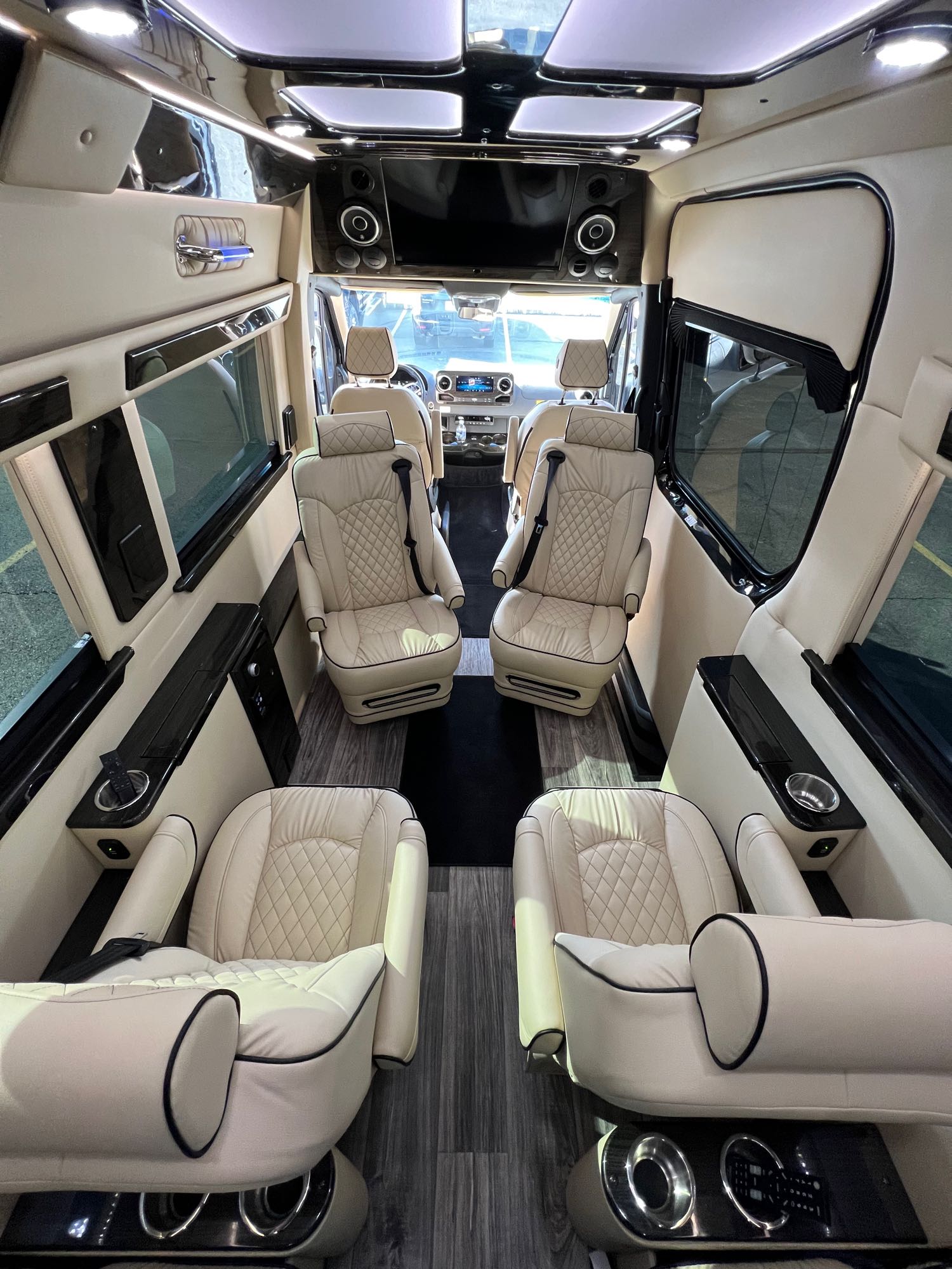 Ultimate Coach Sprinter