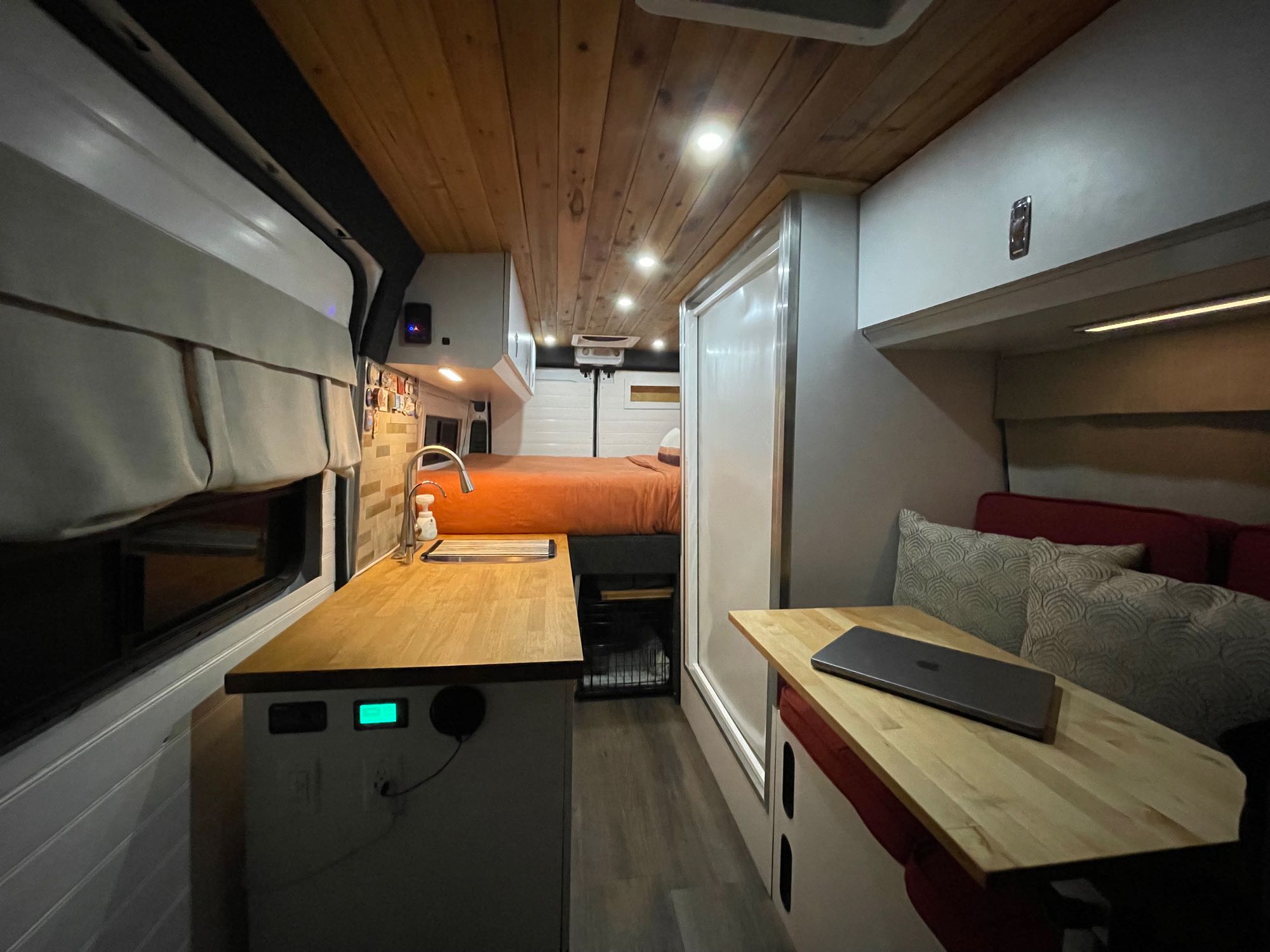 Camper van RV Rental 